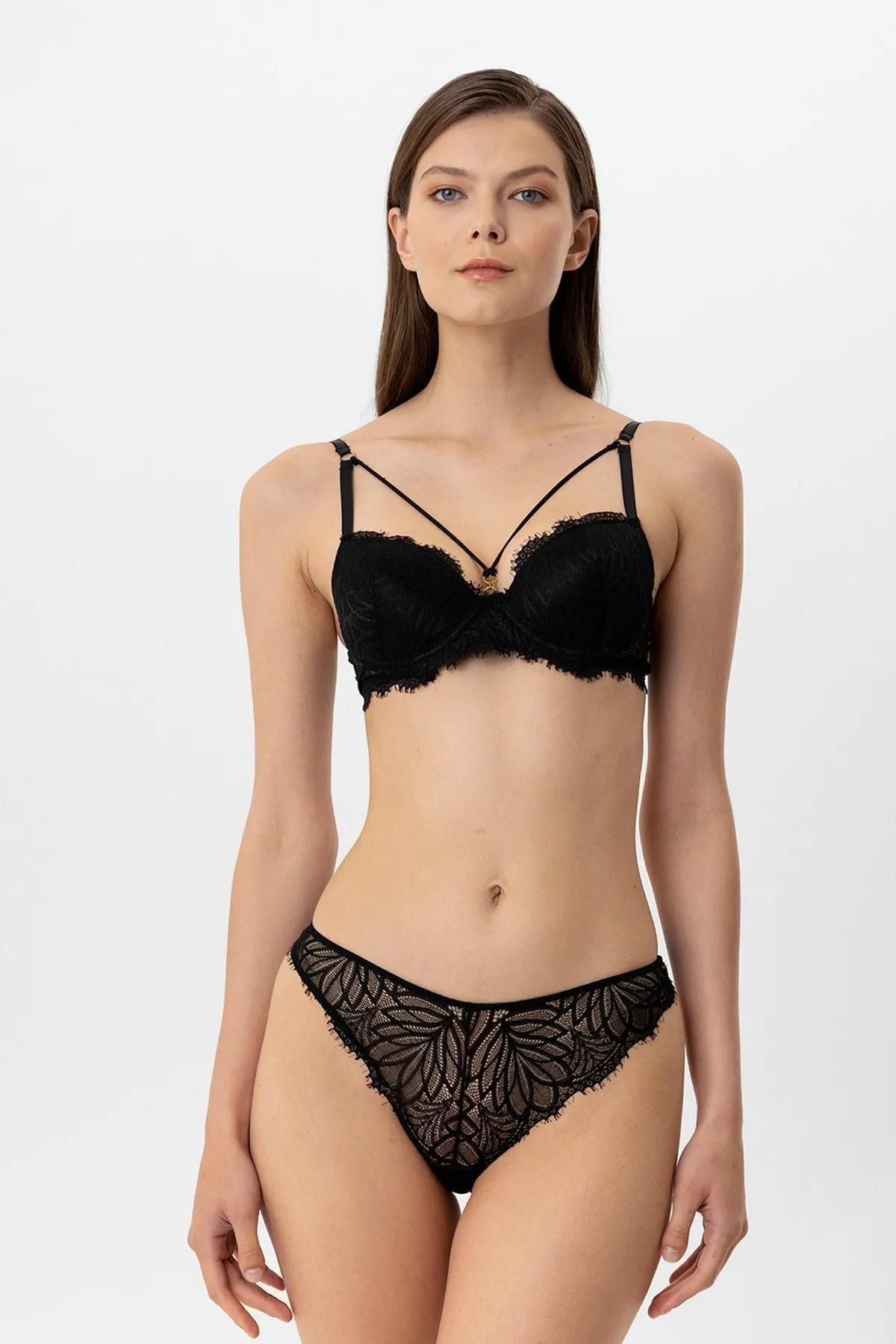 Pierre Cardin Lingerie Kadın Soft Push Up Dantelli Sütyen Takım
