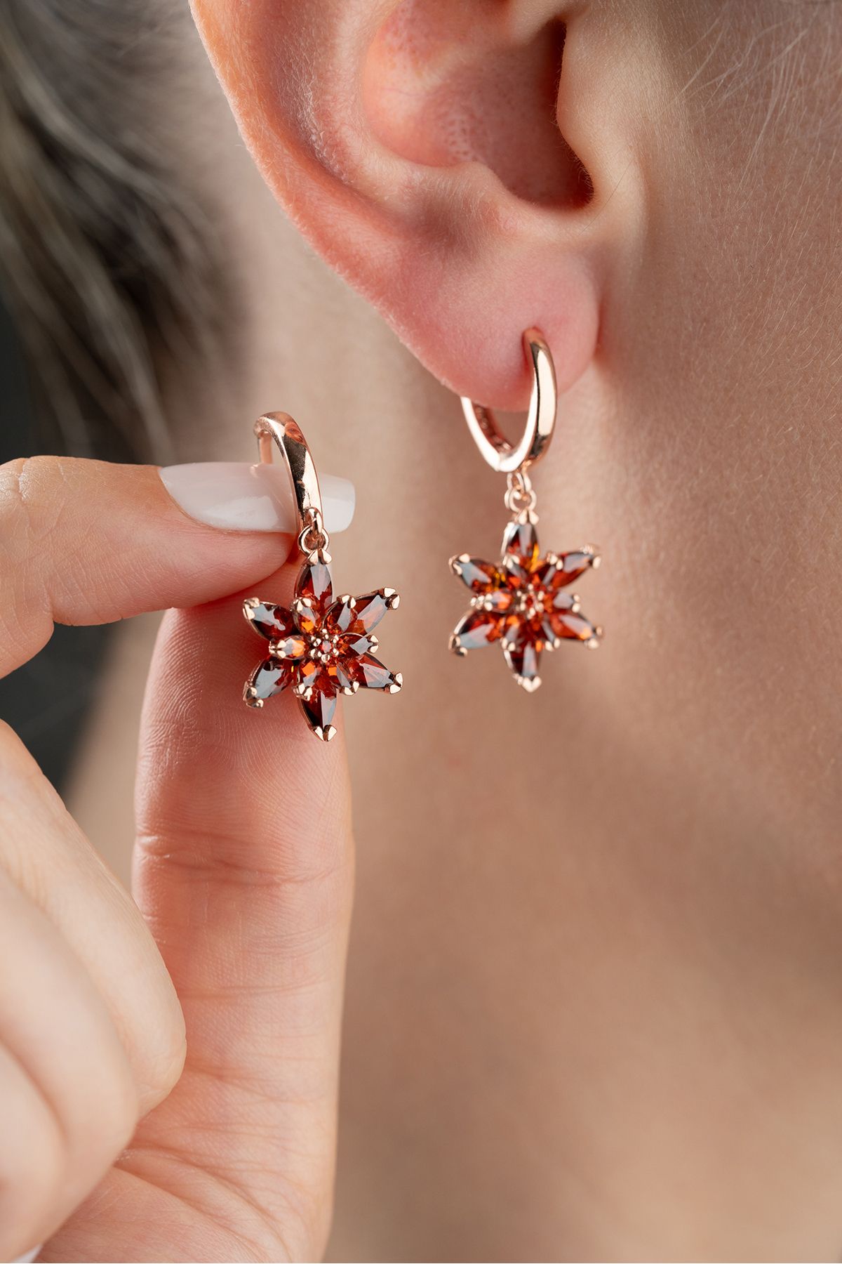 Silvano Jewelry 925 Ayar Gümüş Rose Garnet Taşlı Küpe