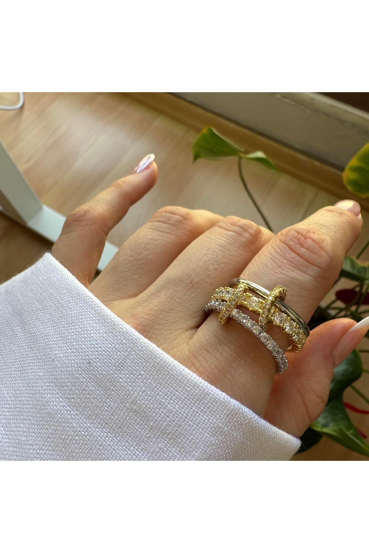 Venus Design 3lü Taşlı Çoklu Yüzük