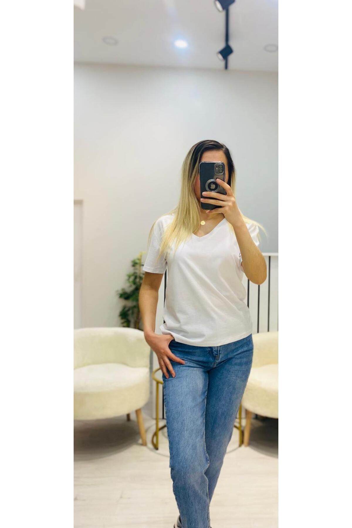 Roseden V Yaka Basic T-shirt