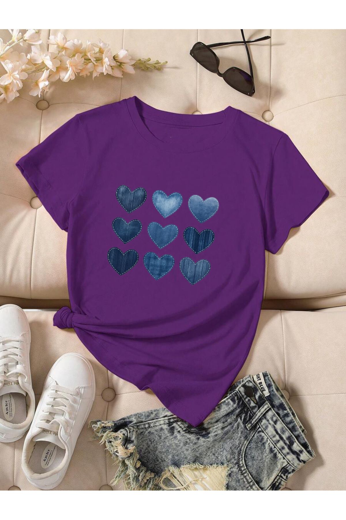 uyguntarz Unisex Jean Desenli Kalp Tasarım Basklı Tshirt