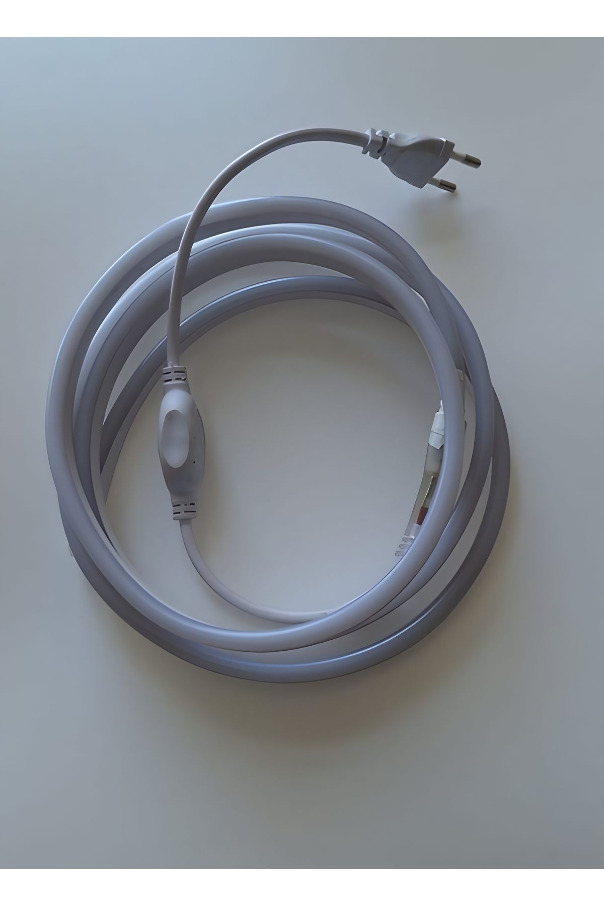 Taşkın ESNEK NEON LED ŞERİT LED GÜNIŞIĞI SU GEÇİRMEZ DEKORATİF AYDINLATMA (İÇ VE DIŞ MEKAN)
