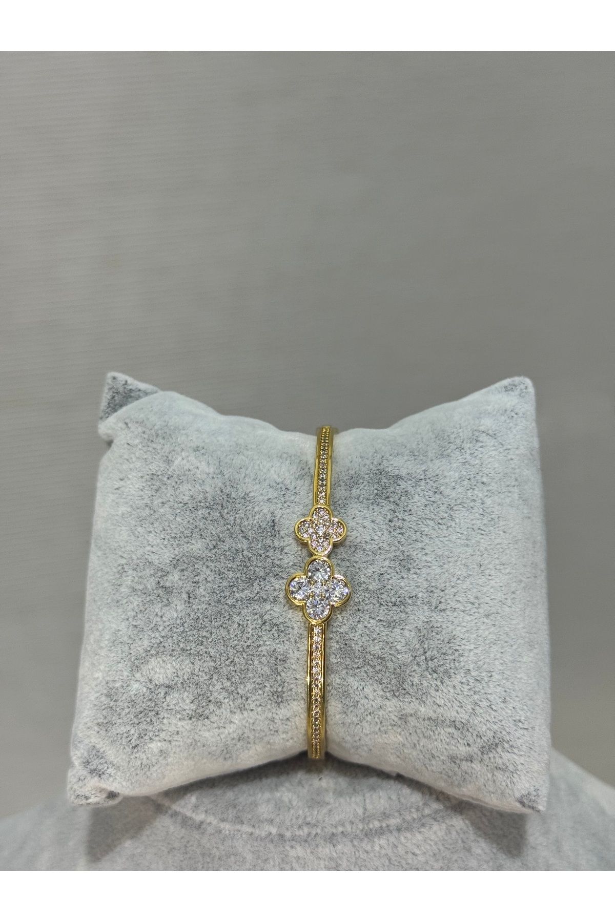 XUPING JEWELRY 18K yoncalı zirkon taşlı kelepçeli Çelik bileklik paslanmaz kararmaz