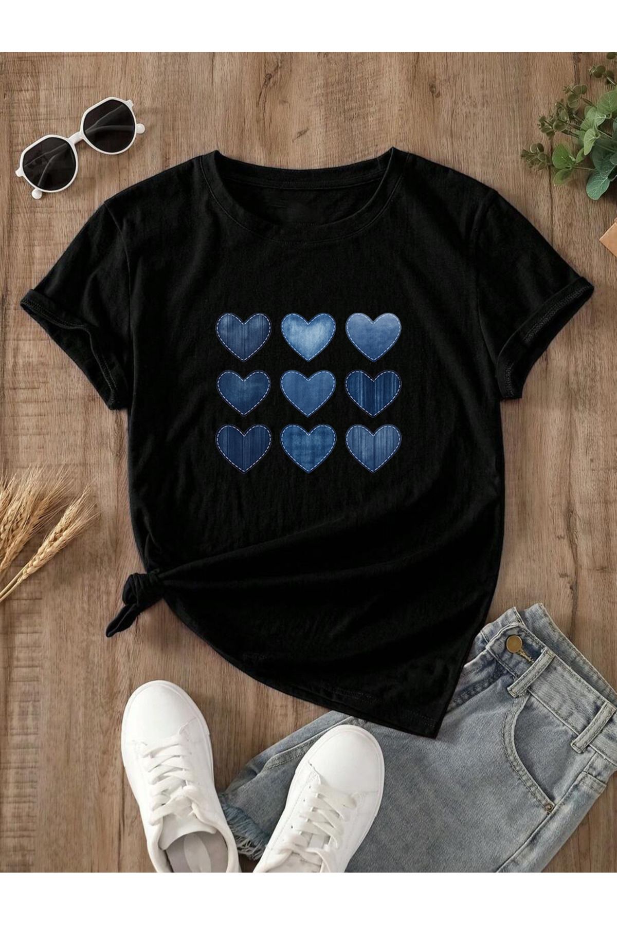 uyguntarz Unisex Jean Desenli Kalp Tasarım Basklı Tshirt