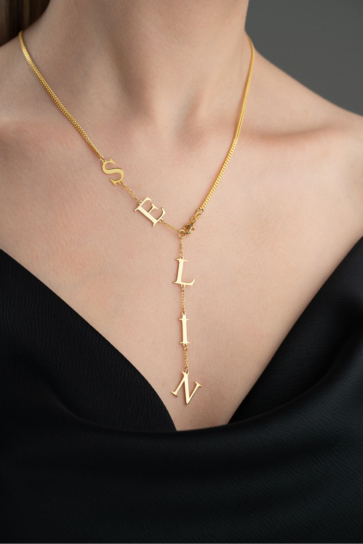 Silvano Jewelry 925 Ayar Gümüş Kişiye Özel Sallantılı İsim Kolye