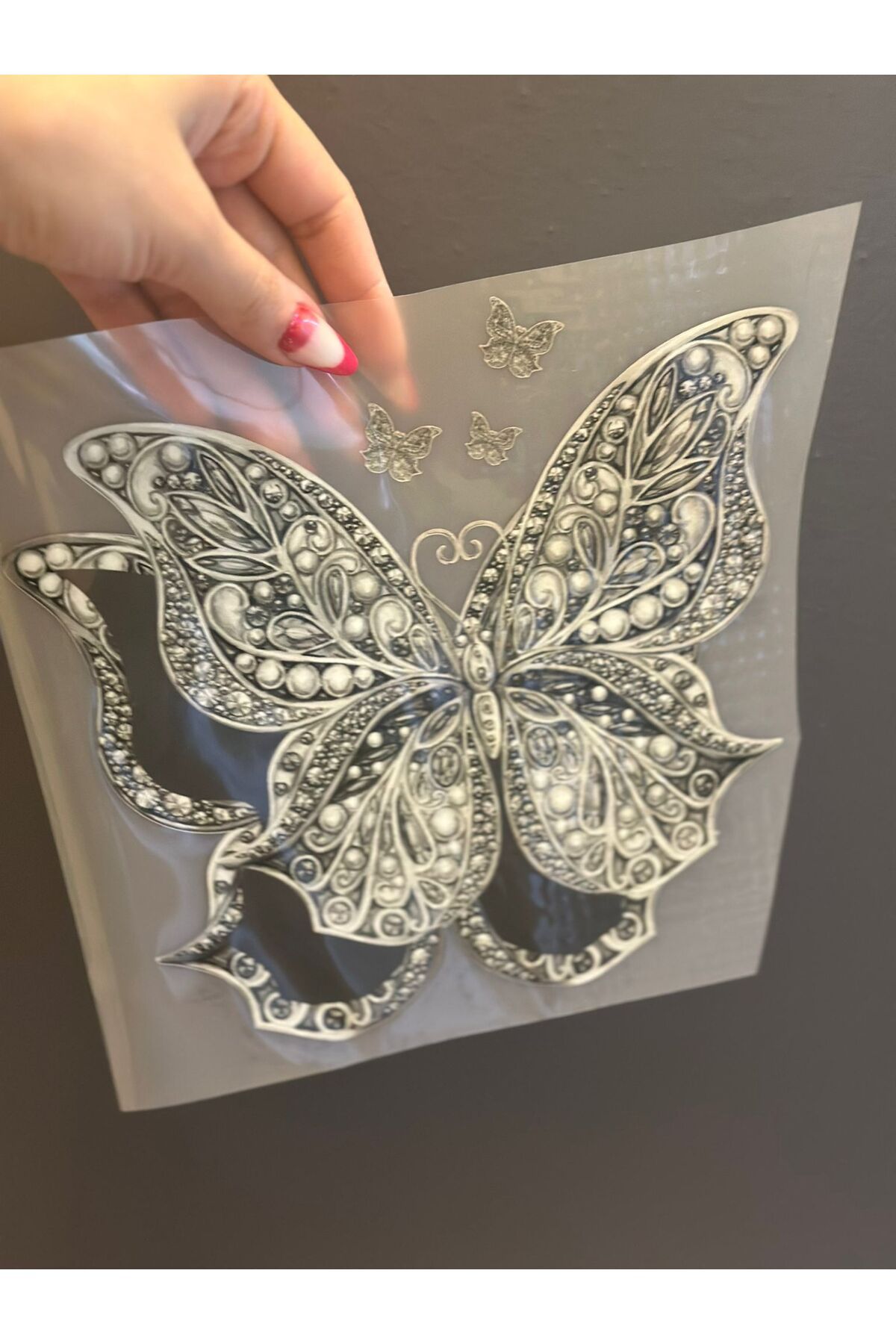 Gönülden Tasarım ÜTÜ İLE YAPIŞAN 3 BOYUTLU ETNİK KELEBEK TRANSFER BASKI ARMA 20X19 CM Gri