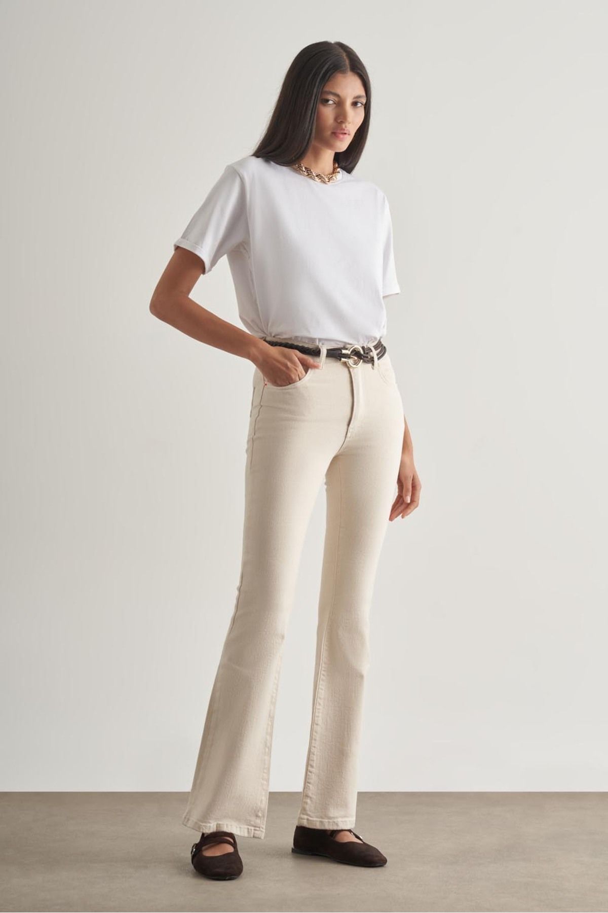 Mizalle Skinny Fit Flare Paça Ekru Denim Pantolon