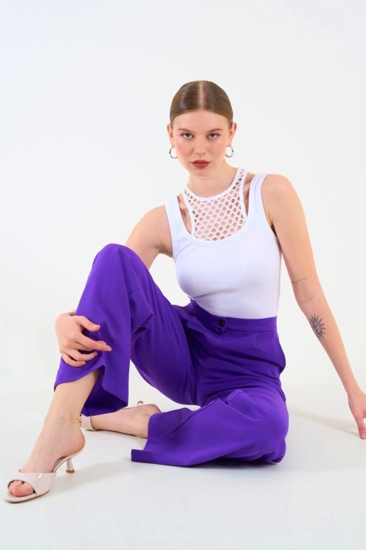 Butik İçi Dantelli Kaşkorse Atlet - Beyaz