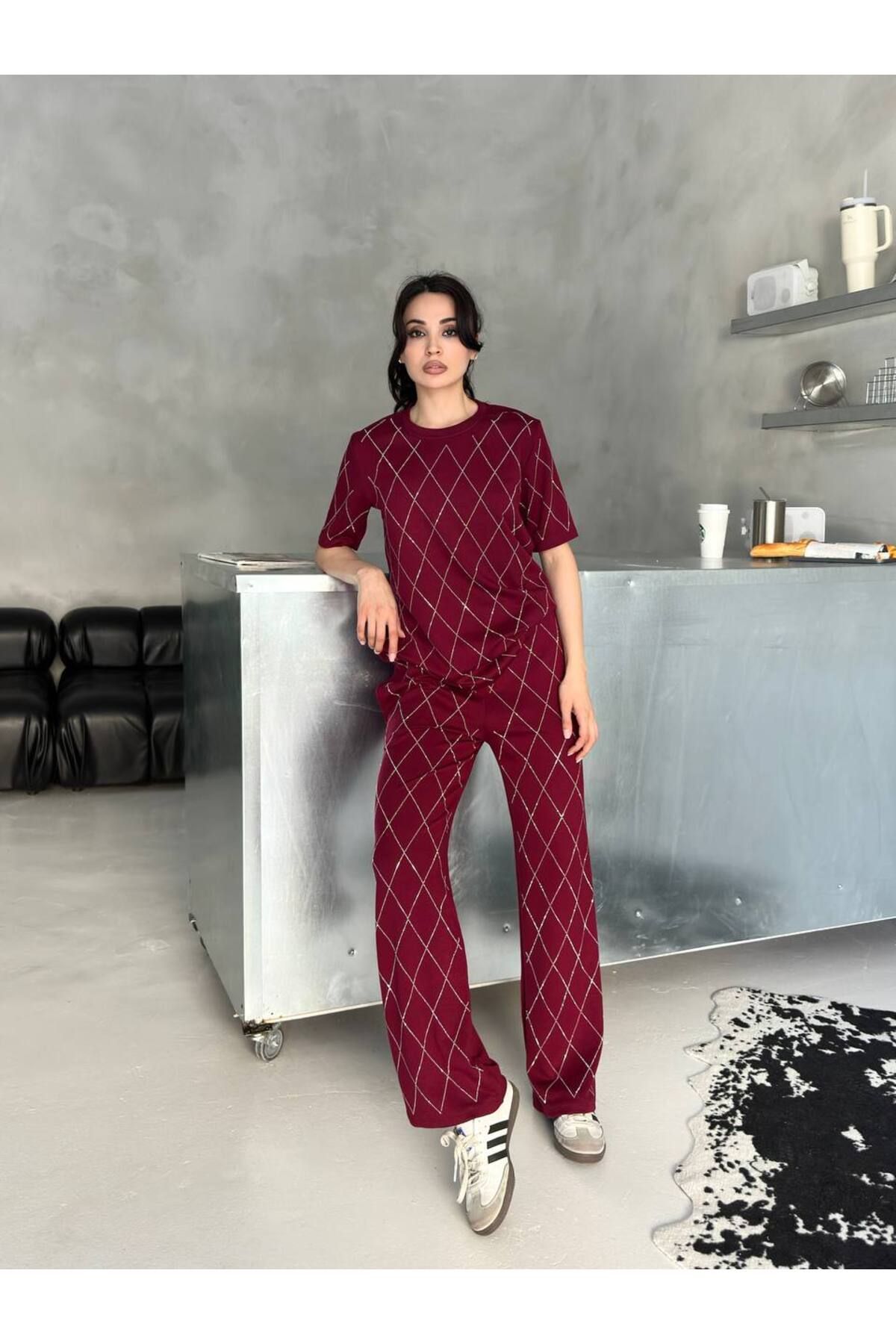 Amora Modal Kumaş Baklava Desen Taşlı İkili Takım