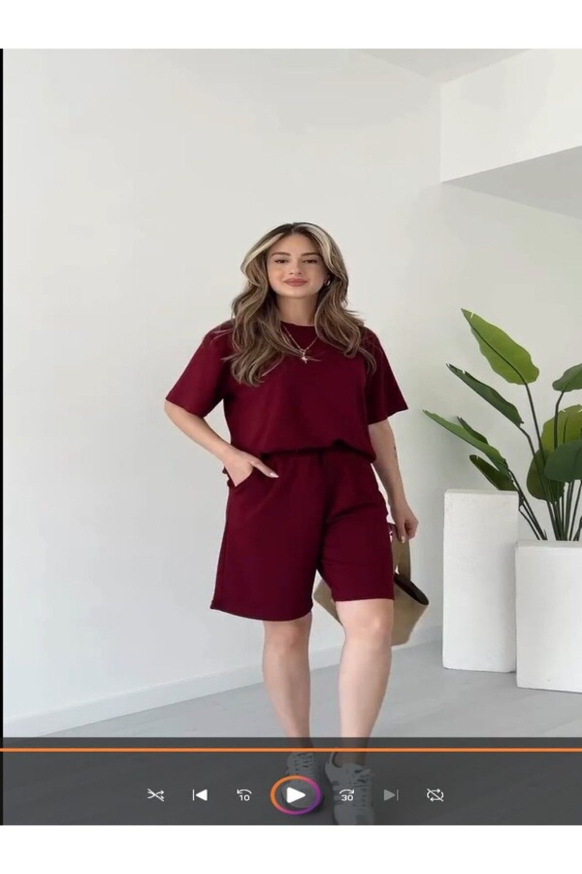 SEVDE ŞORTLU KADIN TAKIM