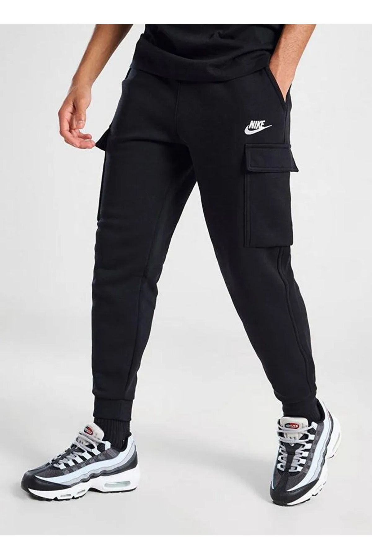 Nike Sportswear Club Fit Cargo Siyah Erkek Eşofman Altı