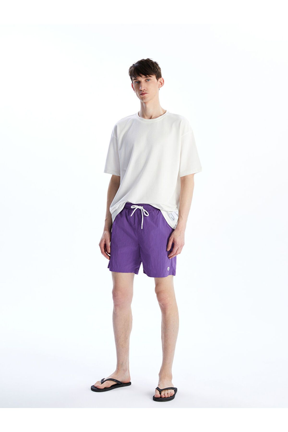 LC Waikiki Yeni Sezon Kisa Boy Basic Erkek Deniz Sortu - S55908Z8