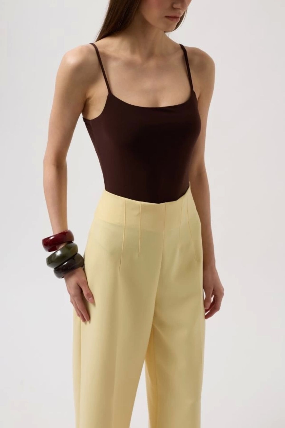 Butik İp Askılı Bodysuit