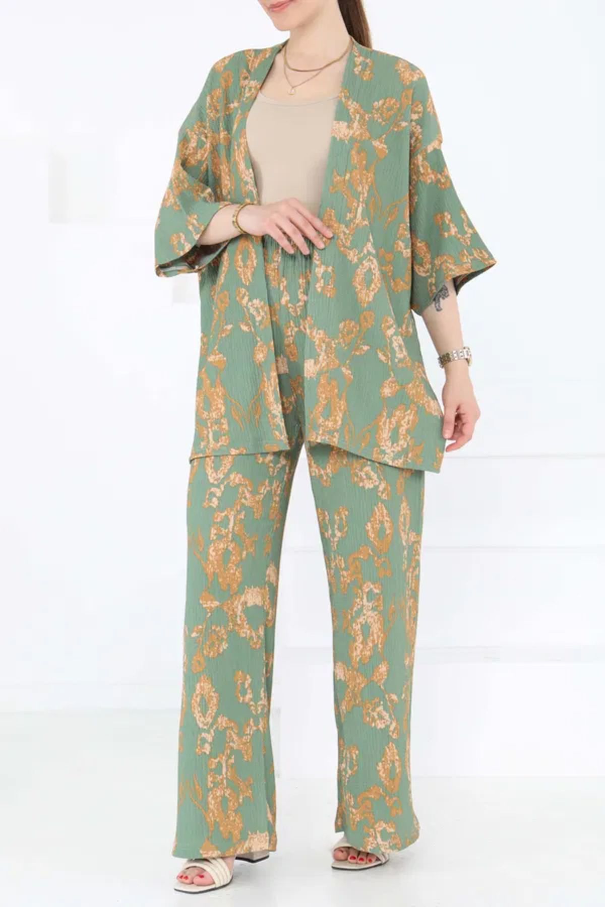 Butik Desenli Kimono Takım