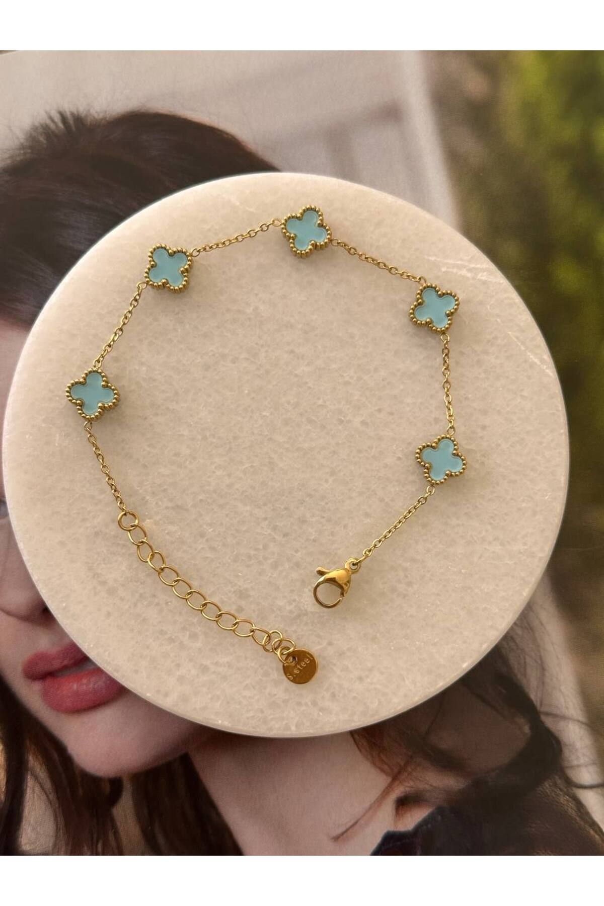 Esmeray Aksesuar Paslanmaz Çelik Gold Renk Turkuaz Yonca Figürlü Bileklik Uzunluk 16 cm. 20 cm.