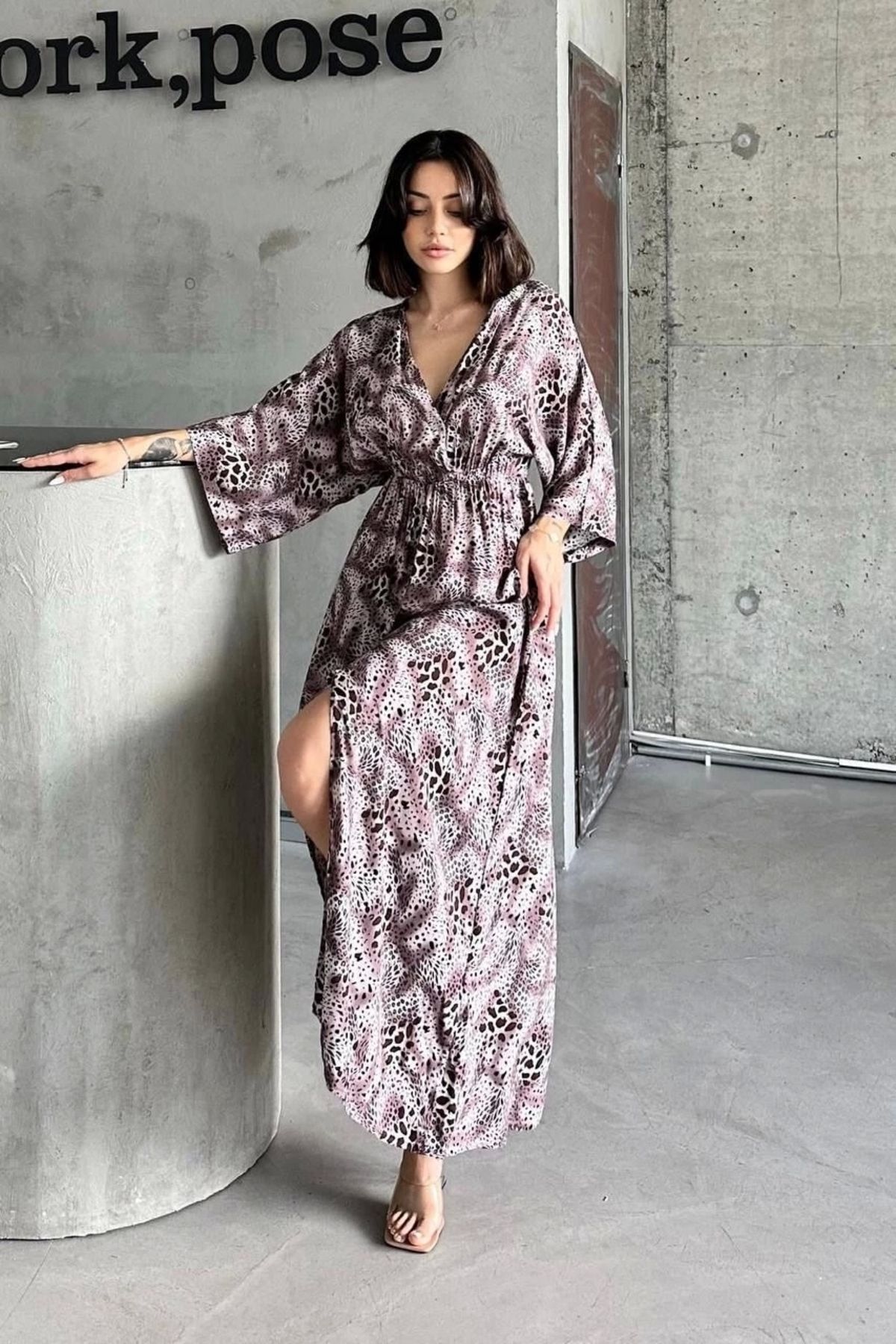BellevieStore Dokuma yarasa elbise