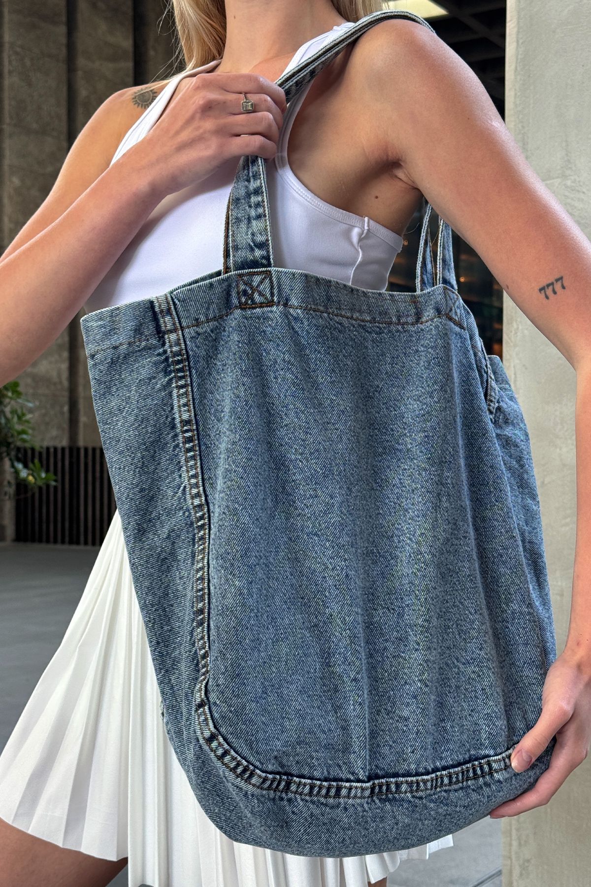 VAGGON Cırt Cırtlı Denim Çanta