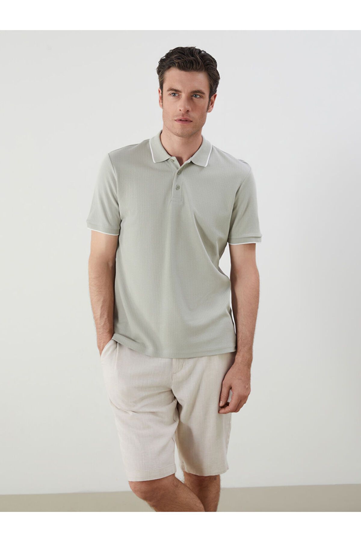 LC Waikiki Yeni Sezon Polo Yaka Kisa Kollu Erkek Tisort - S55147Z8
