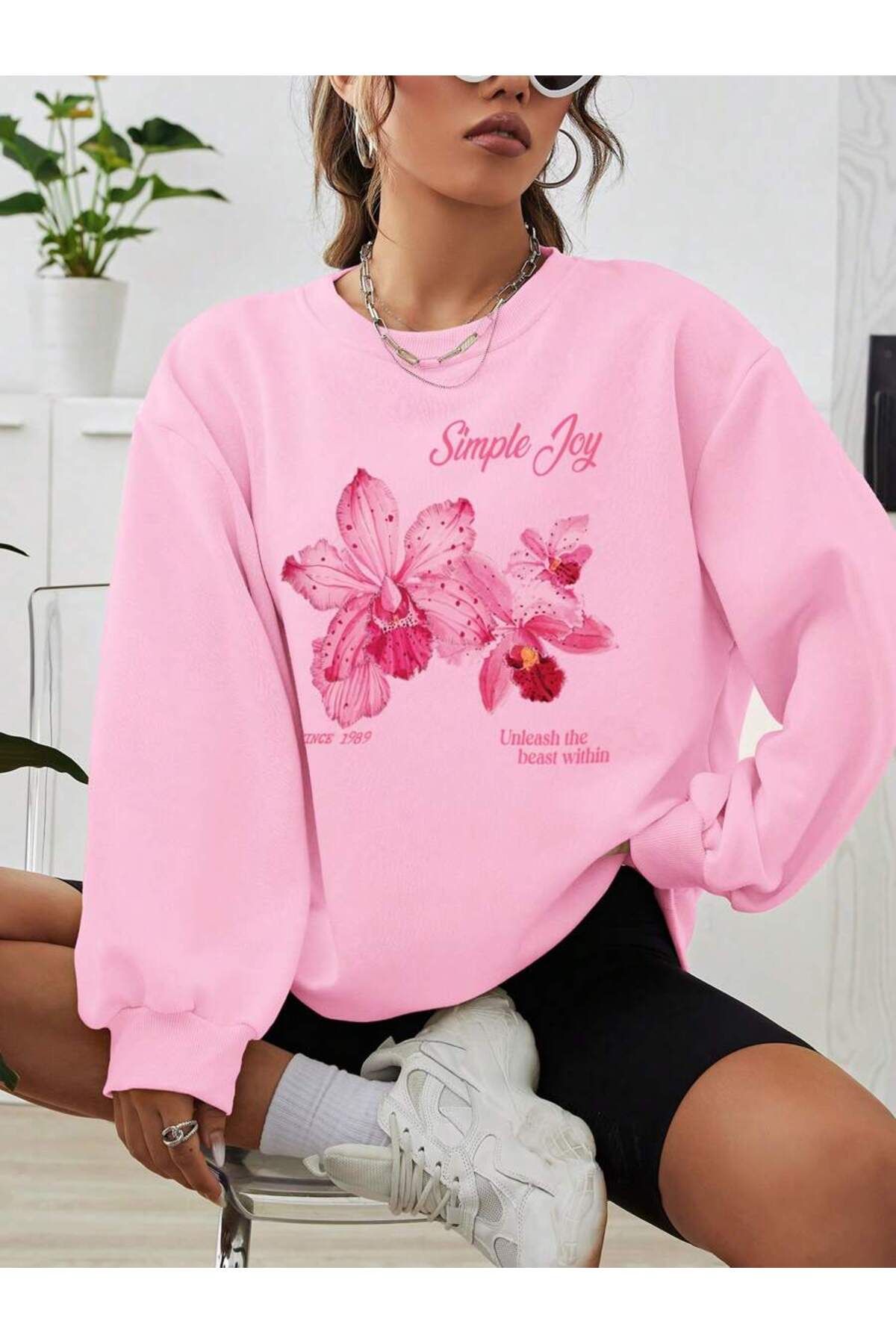 MOONBULL Kadın Simple Joy Pembe Çiçek Baskılı Oversize Sweatshirt