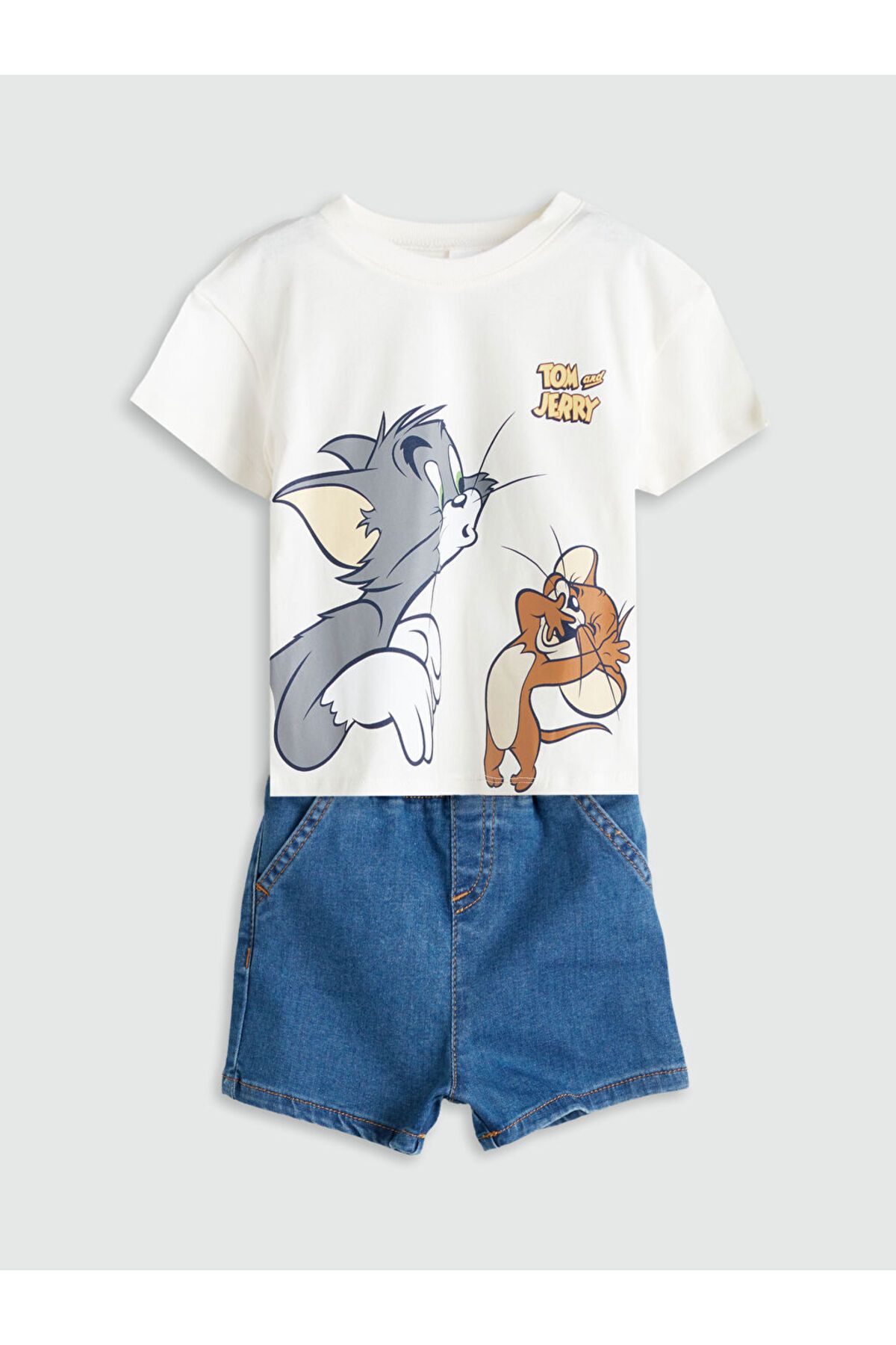 LC Waikiki Yeni Sezon Tom & Jerry Baskili Erkek Bebek Tisort ve Sort 2'li - S5G275Z1