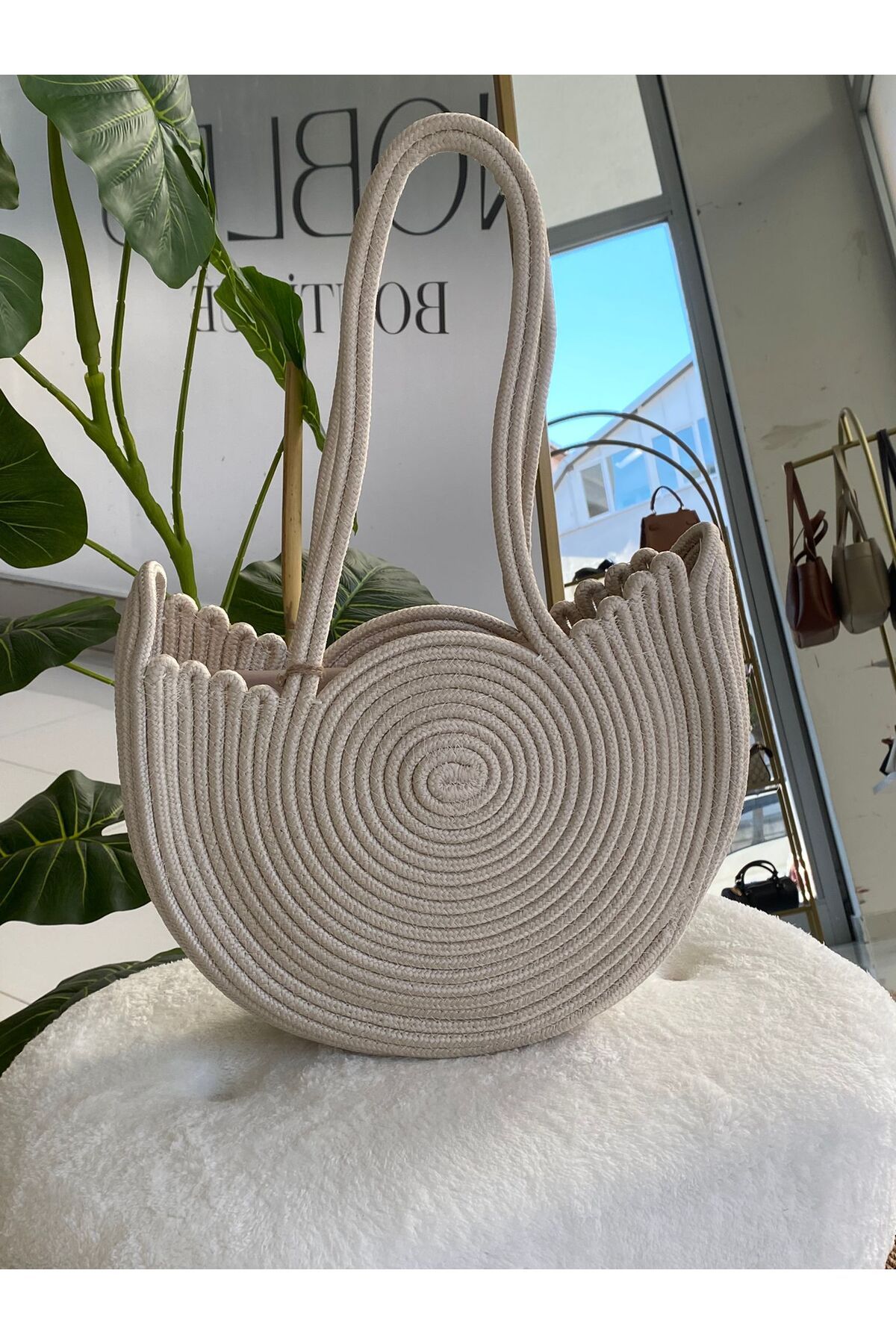 Nobles Jewellery Büyük içi keseli hasır model yazlık çanta