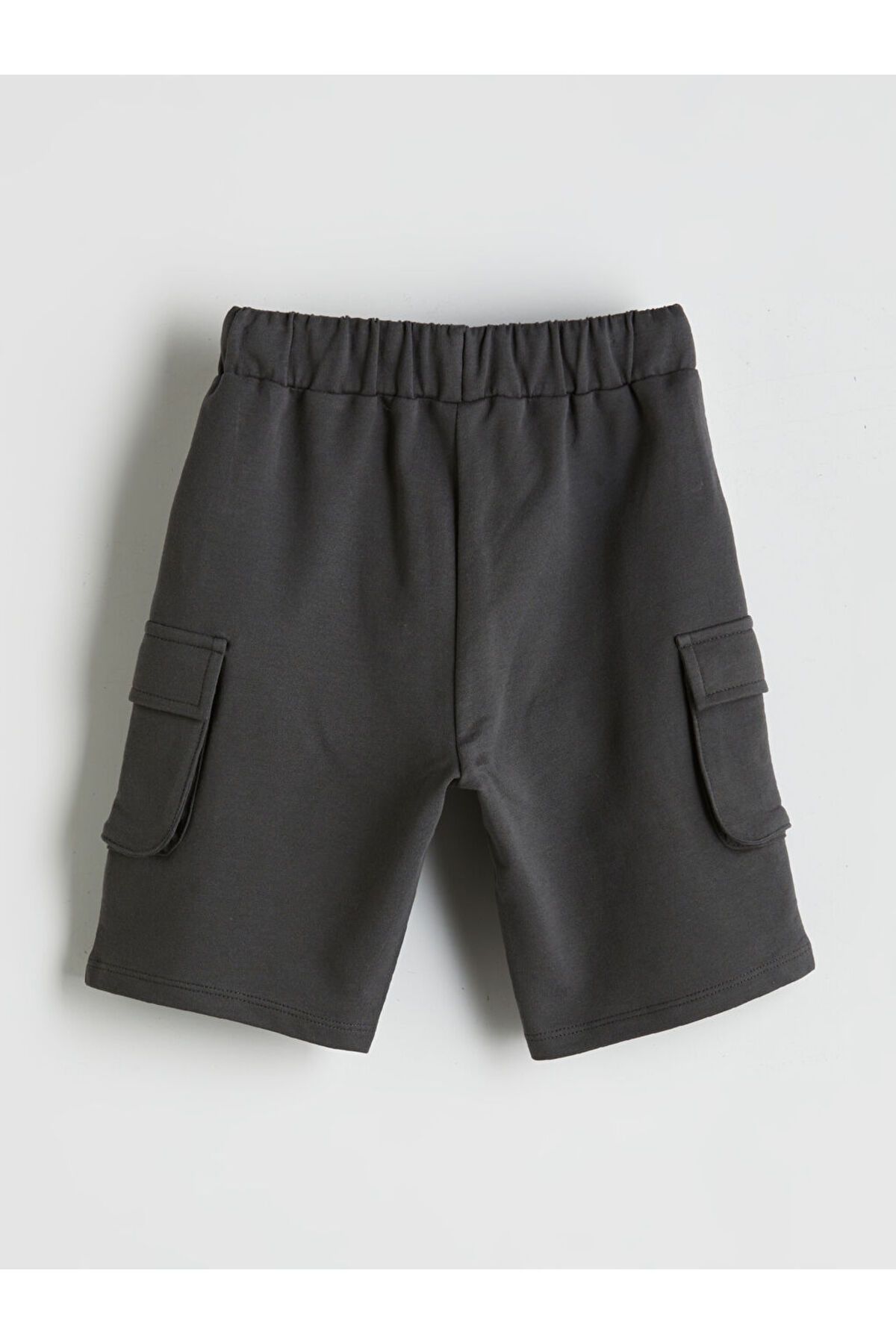 LC Waikiki-Lcw Boy's 2-Thread Shorts with Elastic Waist and Pockets 3