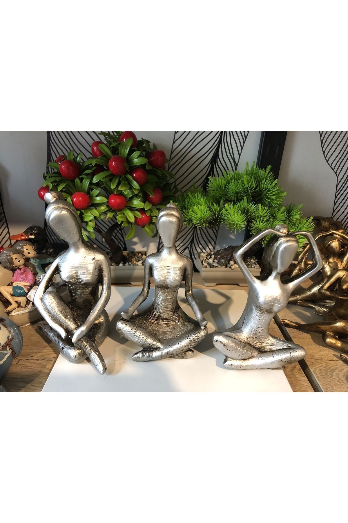 SerenityHaven Dekoratif 3’lü yogacı kızlar biblo seti polyester