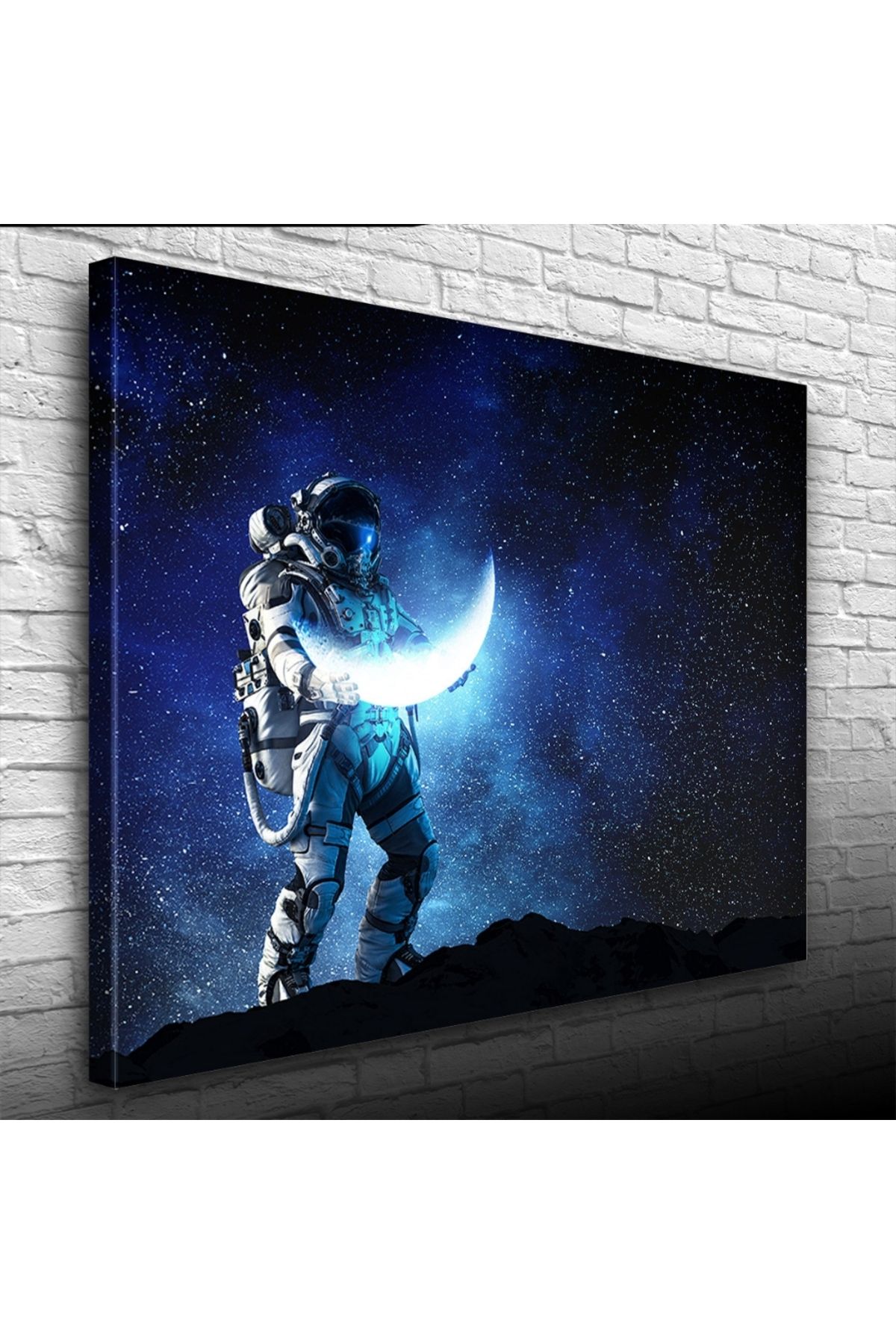 Kanonik Education Ay Taşıyan Astronot Soyut Kanvas Tablo 50 x 70