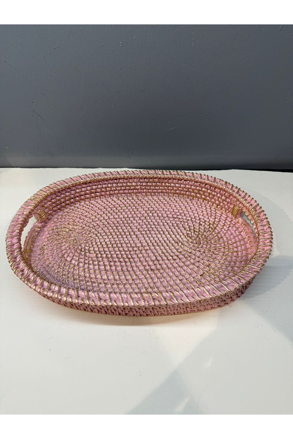 SerenityHaven Dekoratif Polyester Hasır Tepsi Pembe-Gold Eskitme