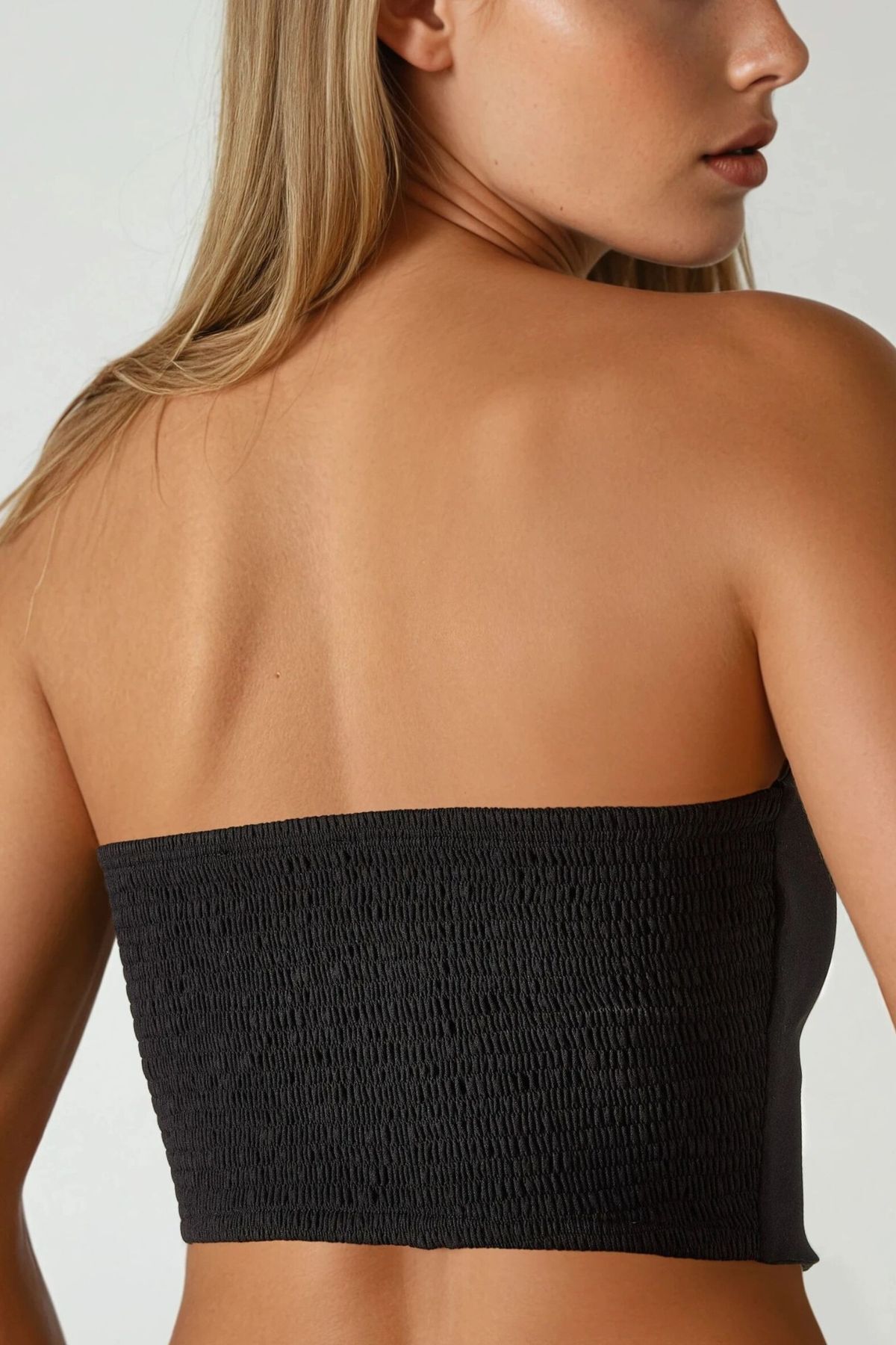 Hiccup Arkası Gipeli Straplez Crop Top görsel 5