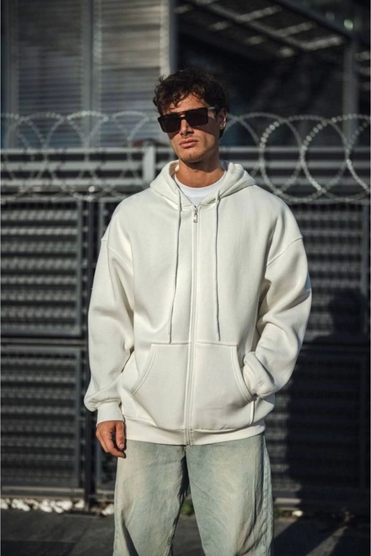 Butik Oversize Tam Fermuarlı Uzun Kol Hırka - Beyaz