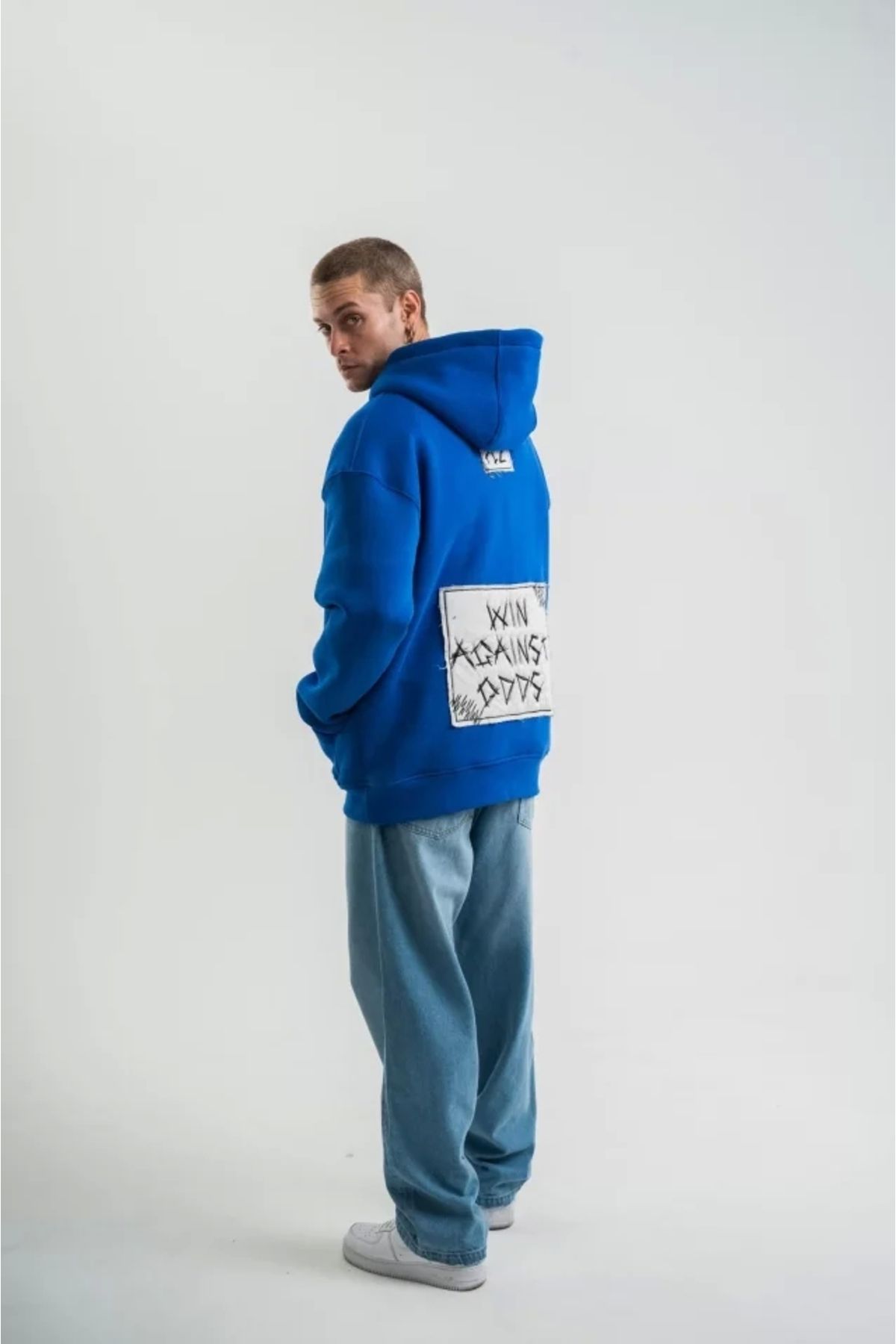 Butik Unisex Kapşonlu Uzun Kol Patchli Nakışlı SweatShirt - Mavi