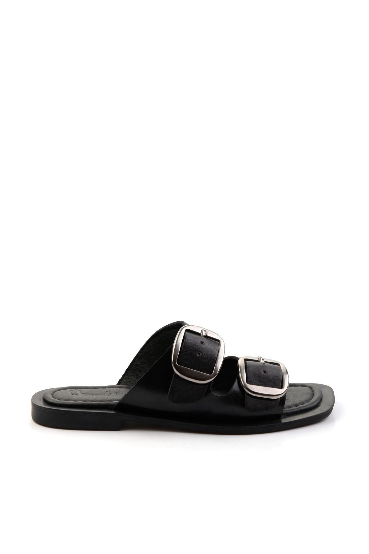 Bambi Siyah Leather Kadın Terlik K04826053703