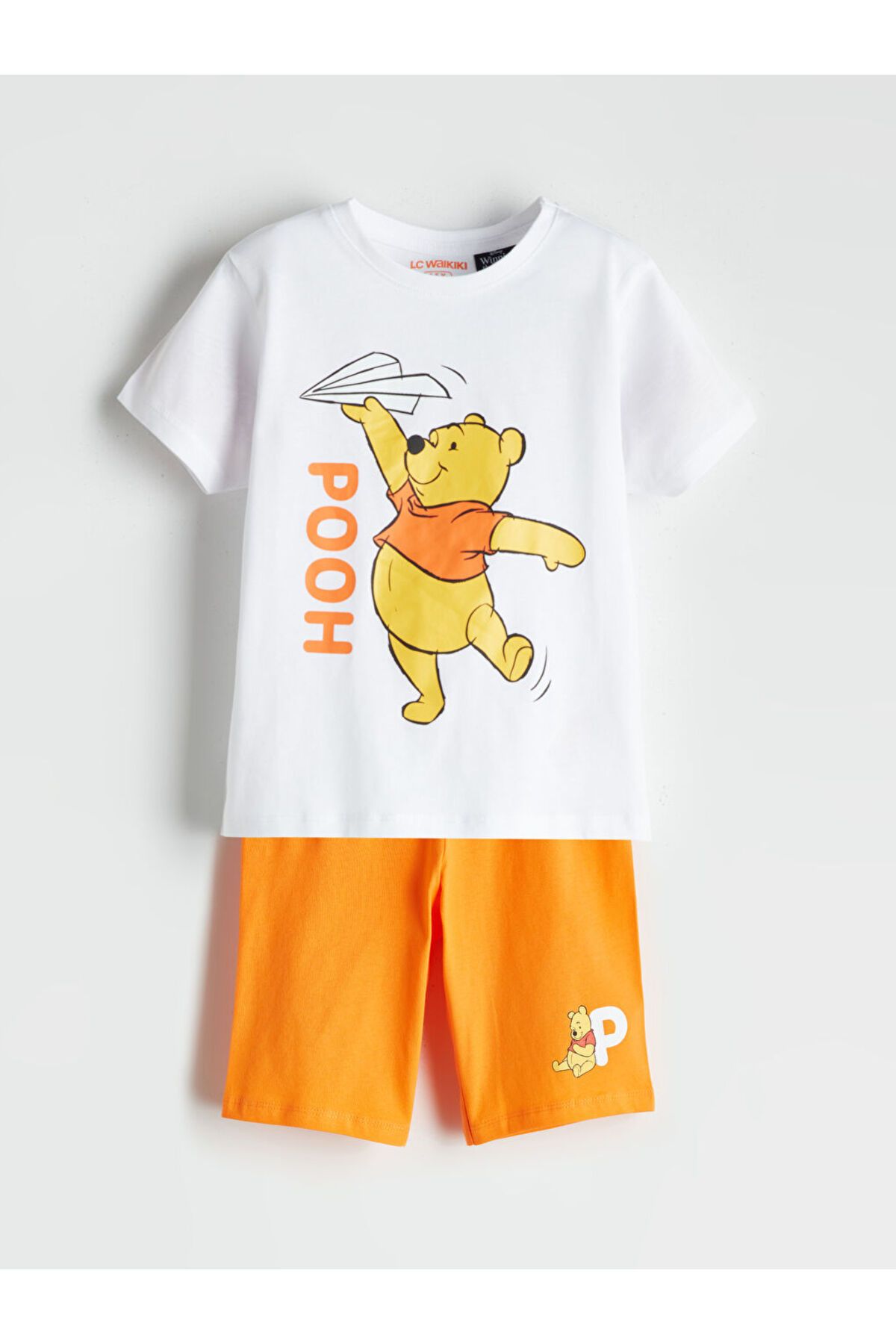 LC Waikiki LCW Kids Beyaz Winnie the Pooh Baskılı Erkek Çocuk Şortlu Pijama Takım