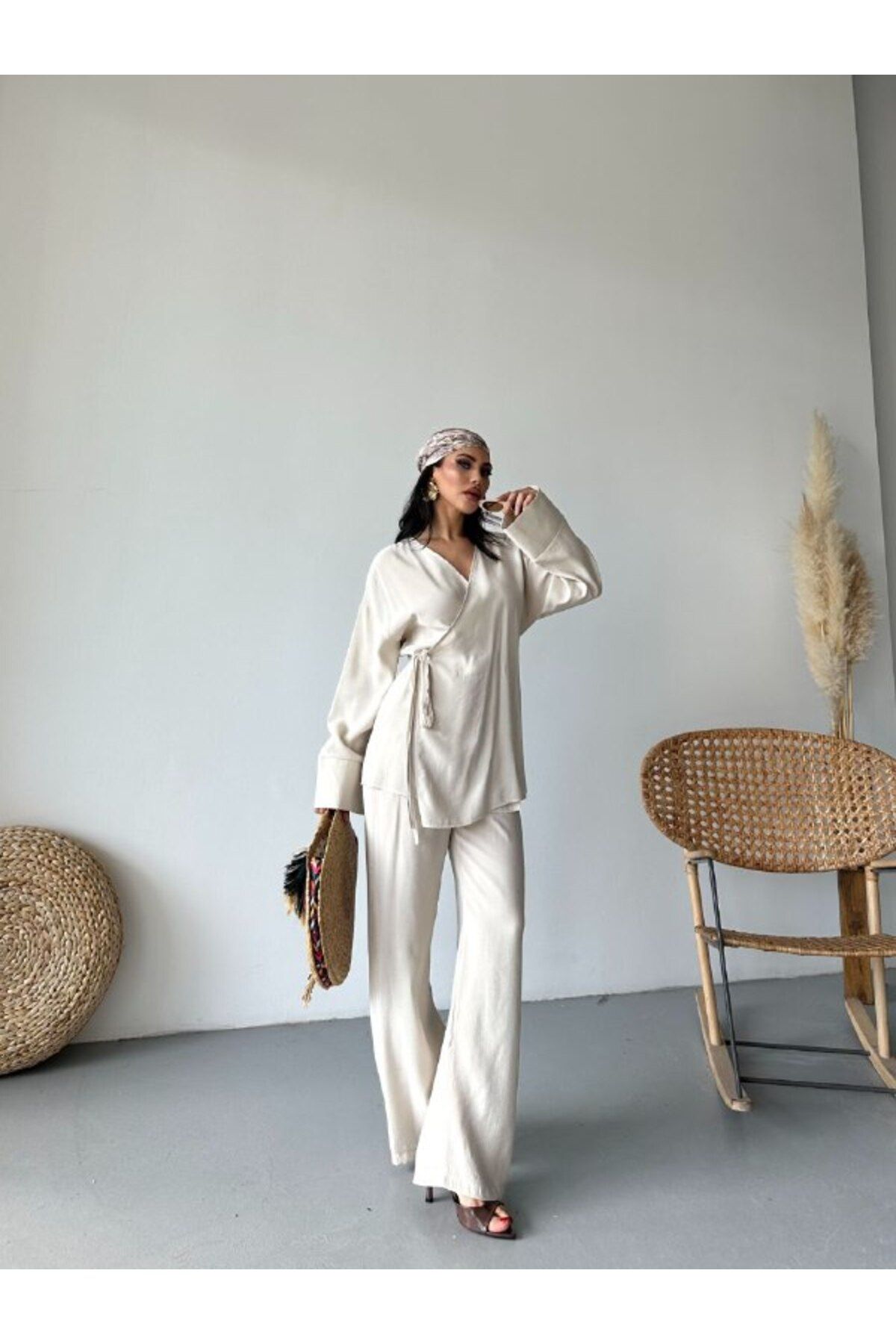 Castivo Fashion Bağlamalı Kuşak Detaylı Yazlık İkili Takım