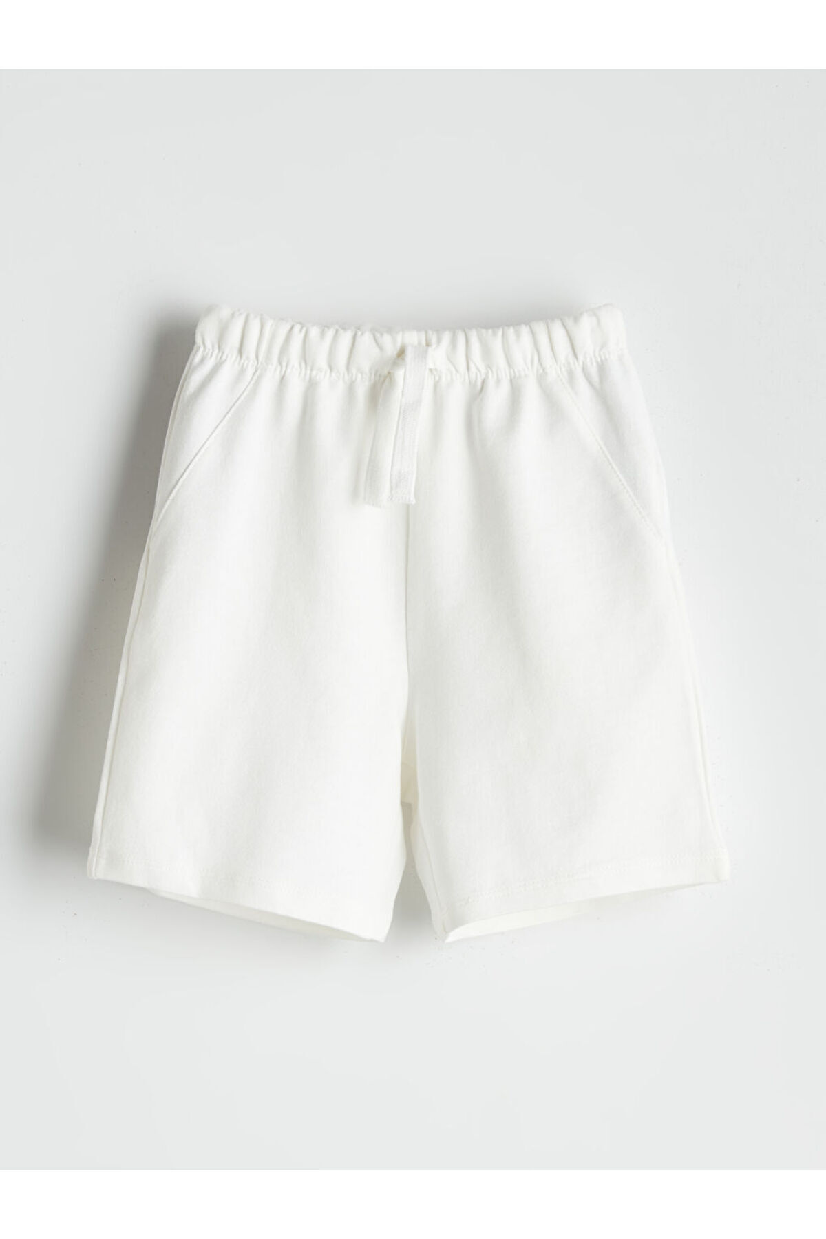 LC Waikiki-Create Your Style from Uzg Store |   Elastic Waist Boys Shorts 2 Pack 4