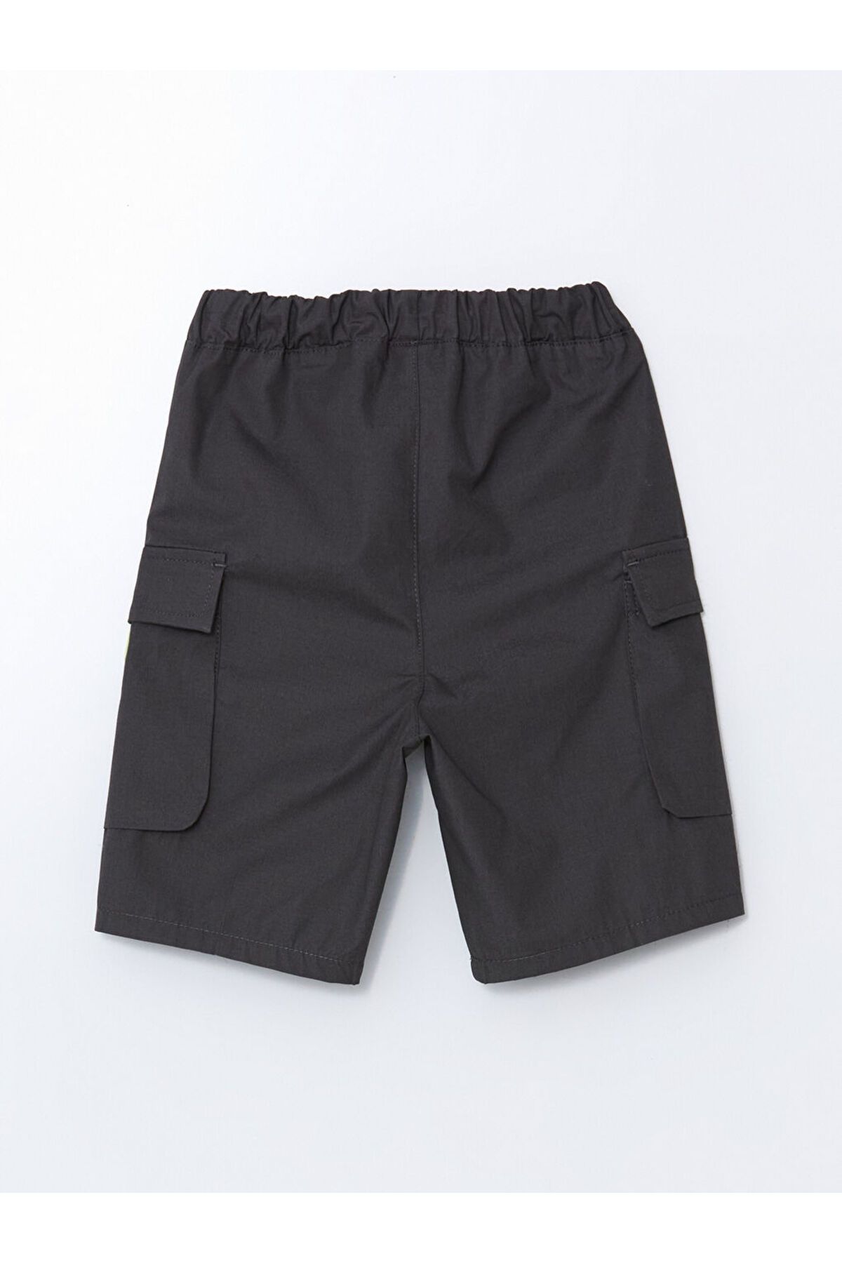 LC Waikiki-Lcw Boys' Shorts with Elastic Waist and Pockets 4