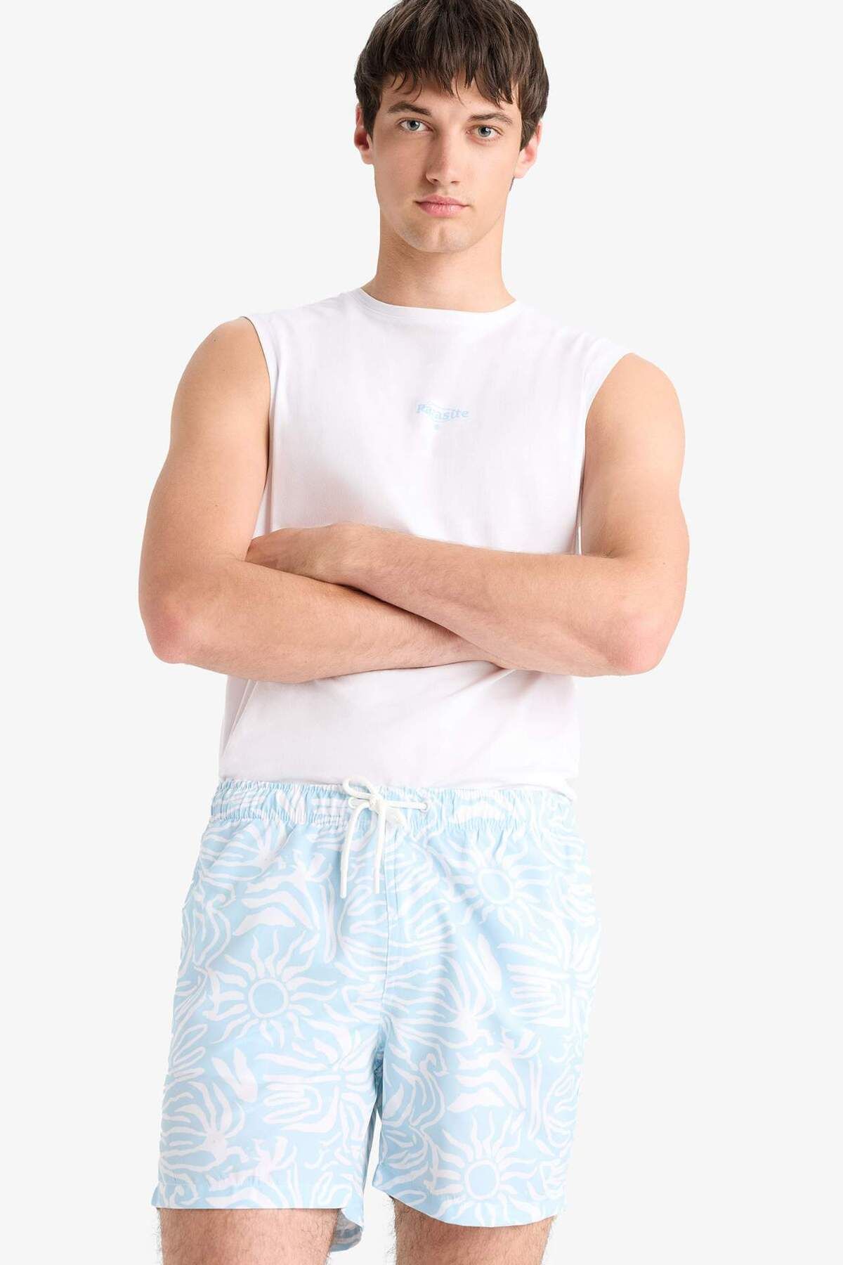 DeFacto-Gemusterte kurze Badeshorts mit Netzfutter E0974AX25HS 4