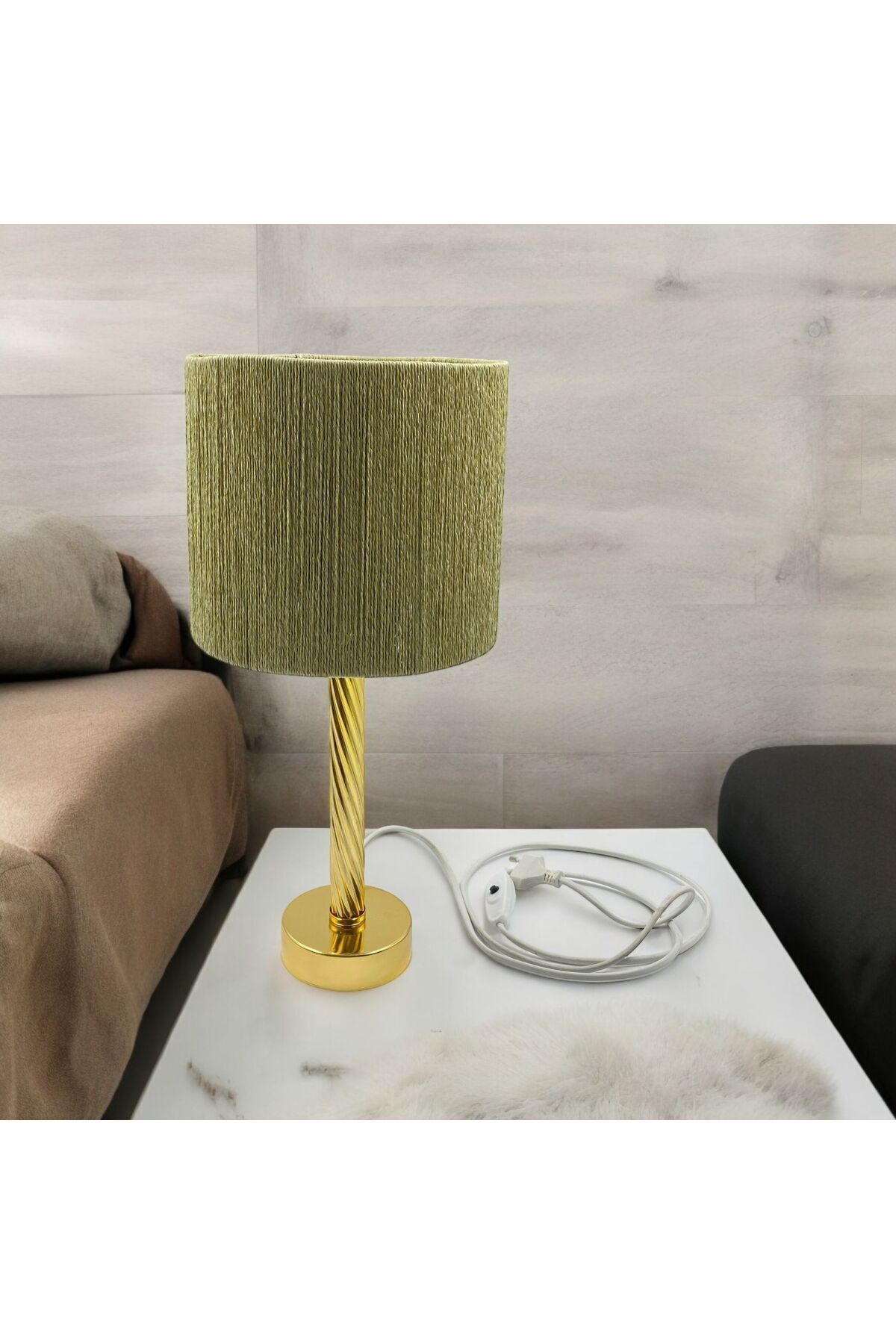 SerenityHaven Düz Burgulu Gold Renk Metal Modern Örgülü Abajur