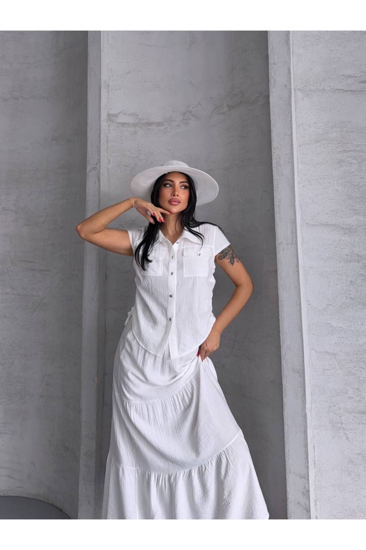 Castivo Fashion Katlı Etekli Düğmeli Yaz Takımı