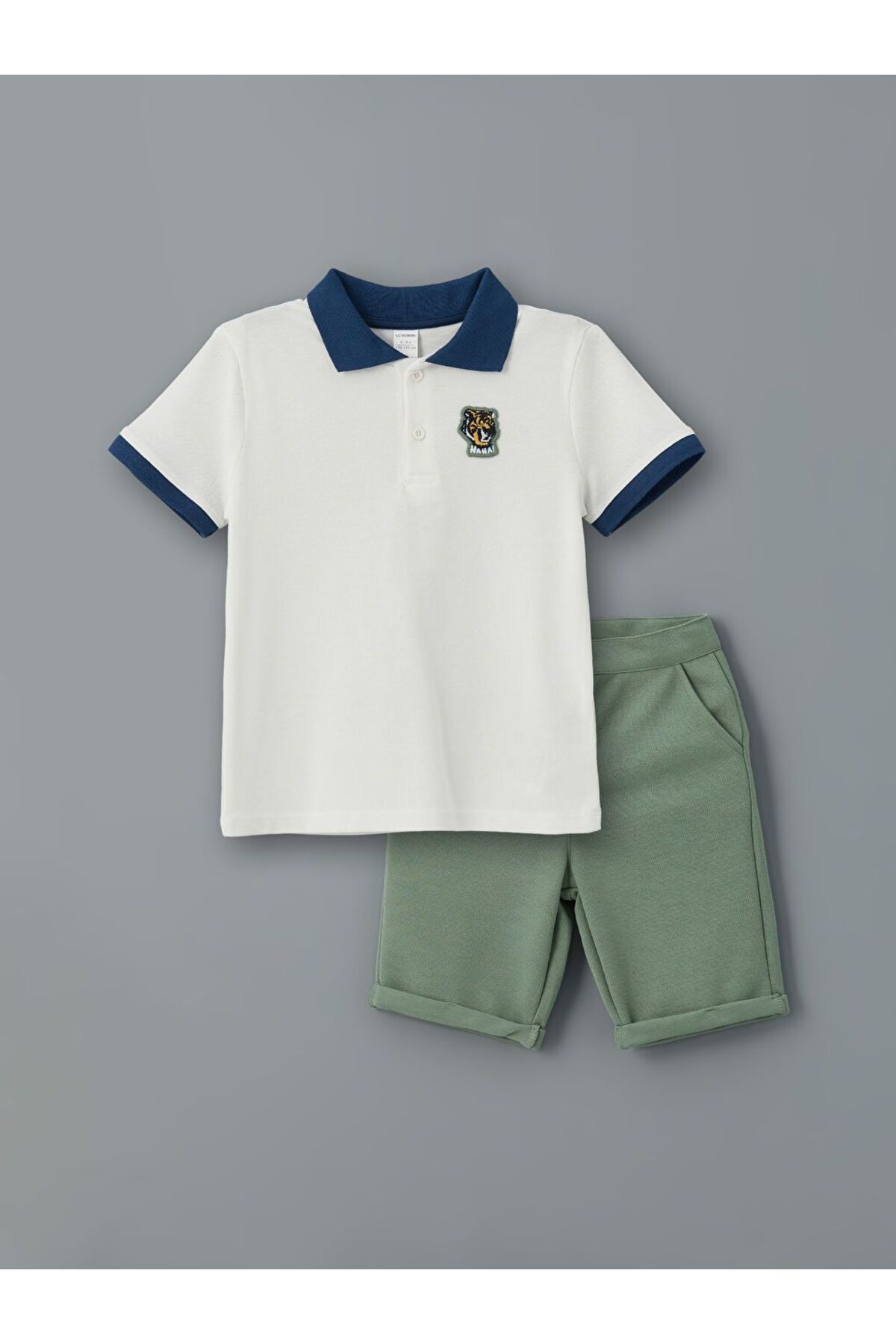 LC Waikiki LCW Kids Polo Yaka Nakışlı Erkek Çocuk Tişört ve Şort 2'li