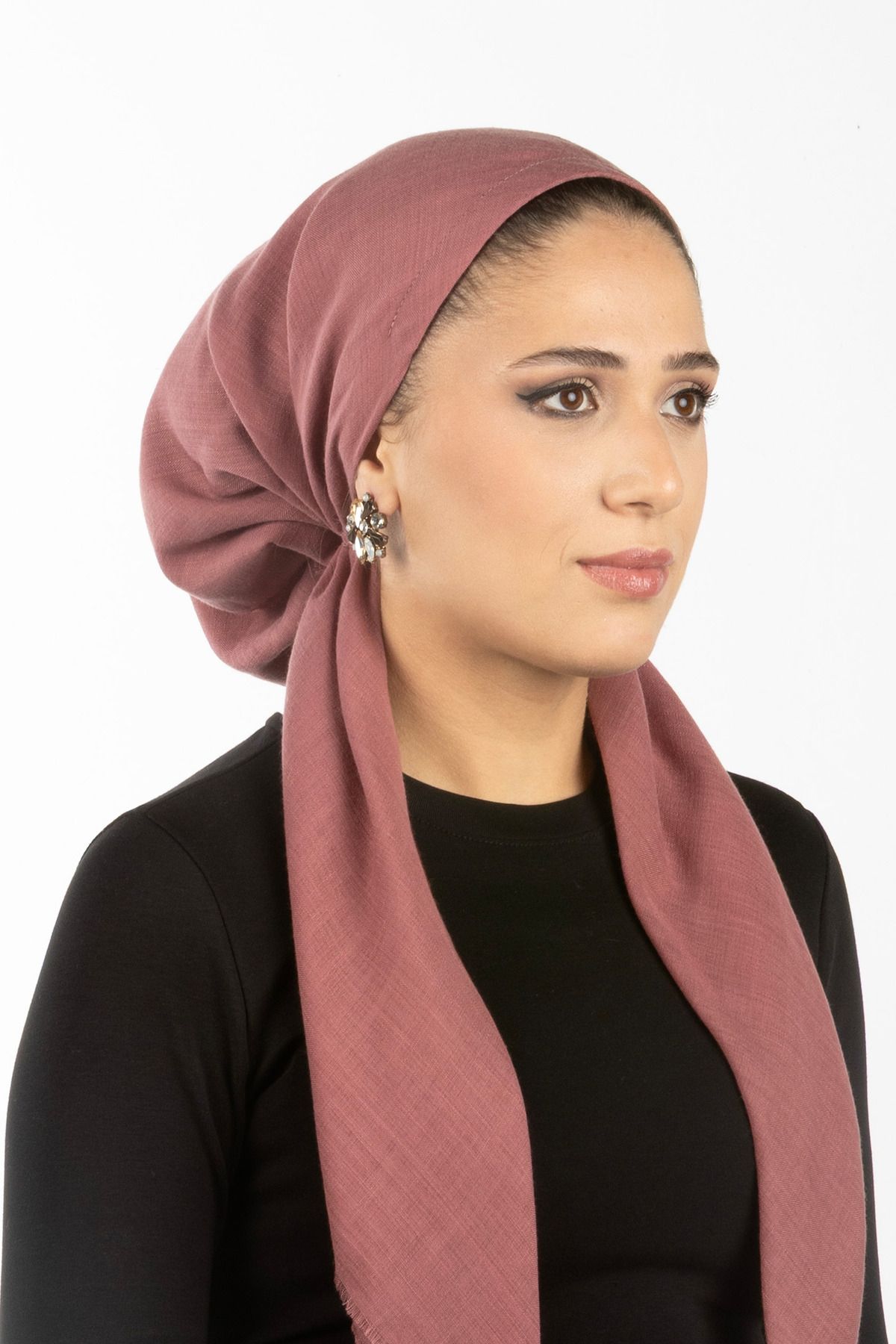 safura Yeni Özel Tasarım Bone Eşarp - Gülkurusu, Ayarlanabilir Ense Lastik, Kaymaz Kadife Şerit