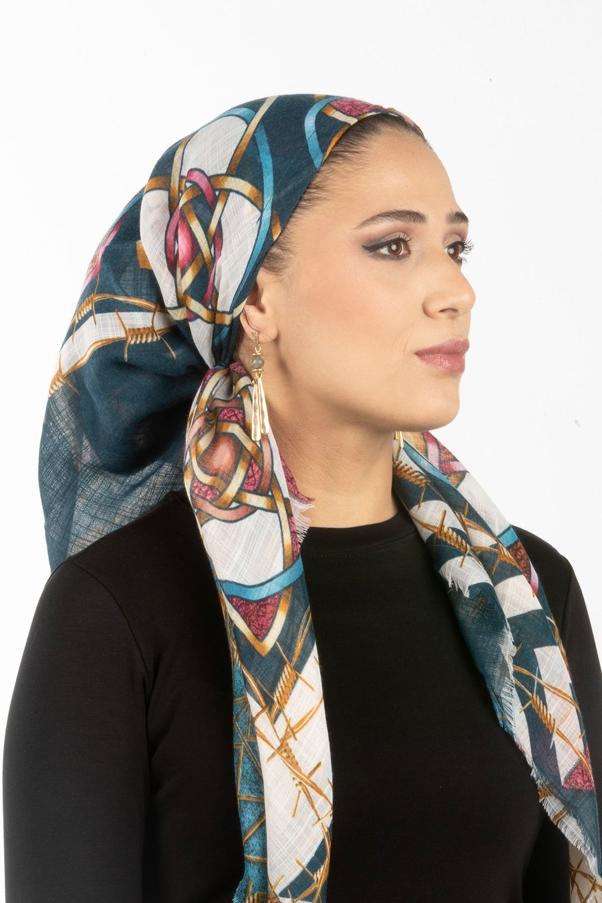 safura Yeni Tasarım Tak-Çıkart Bone Eşarp - Desenli, Ayarlanabilir Ense Lastik, Kaymaz Kadife Şerit