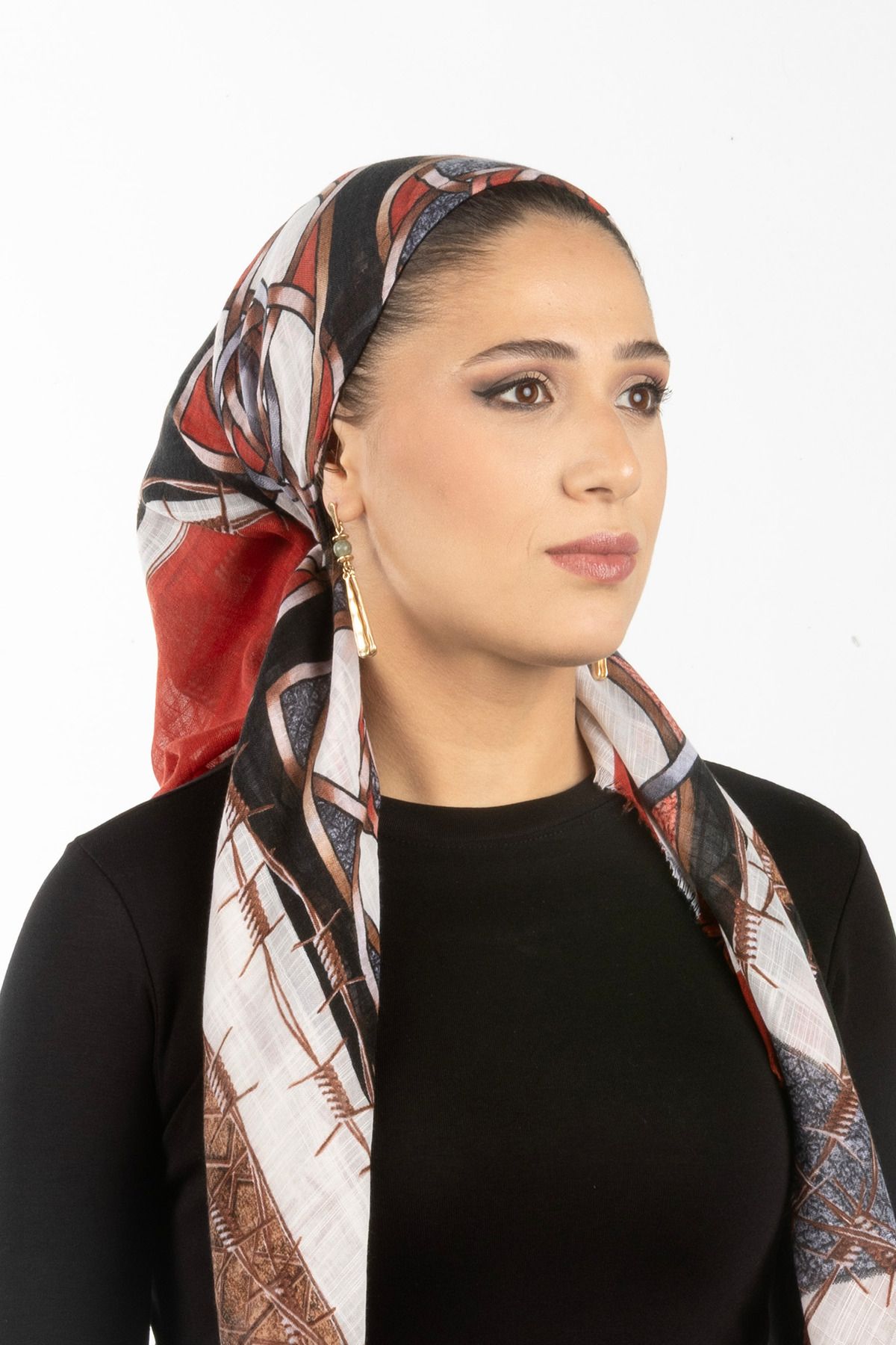 safura Yeni Tasarım Tak-Çıkart Bone Eşarp - Desenli, Ayarlanabilir Ense Lastik, Kaymaz Kadife Şerit