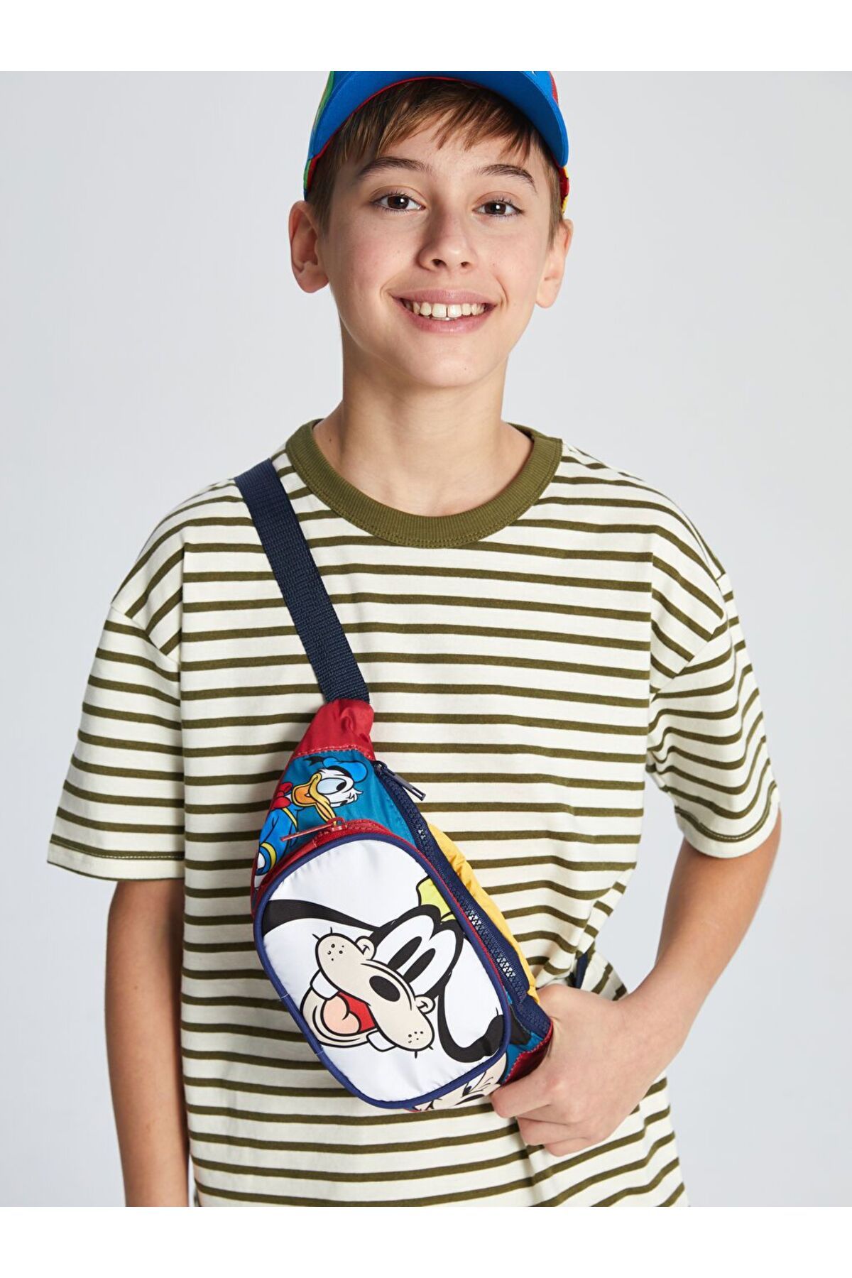 LC Waikiki LCW ACCESSORIES Goofy Baskılı Erkek Çocuk Göğüs Çantası