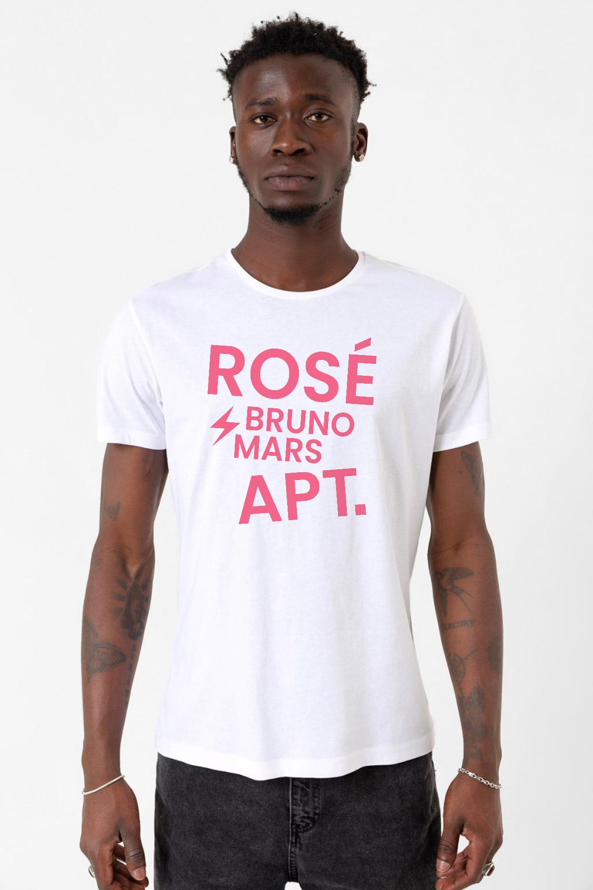 Tshirthane BLACKPINK ROSE BRUNO MARS APT Beyaz Erkek Bisikletyaka Tshirt