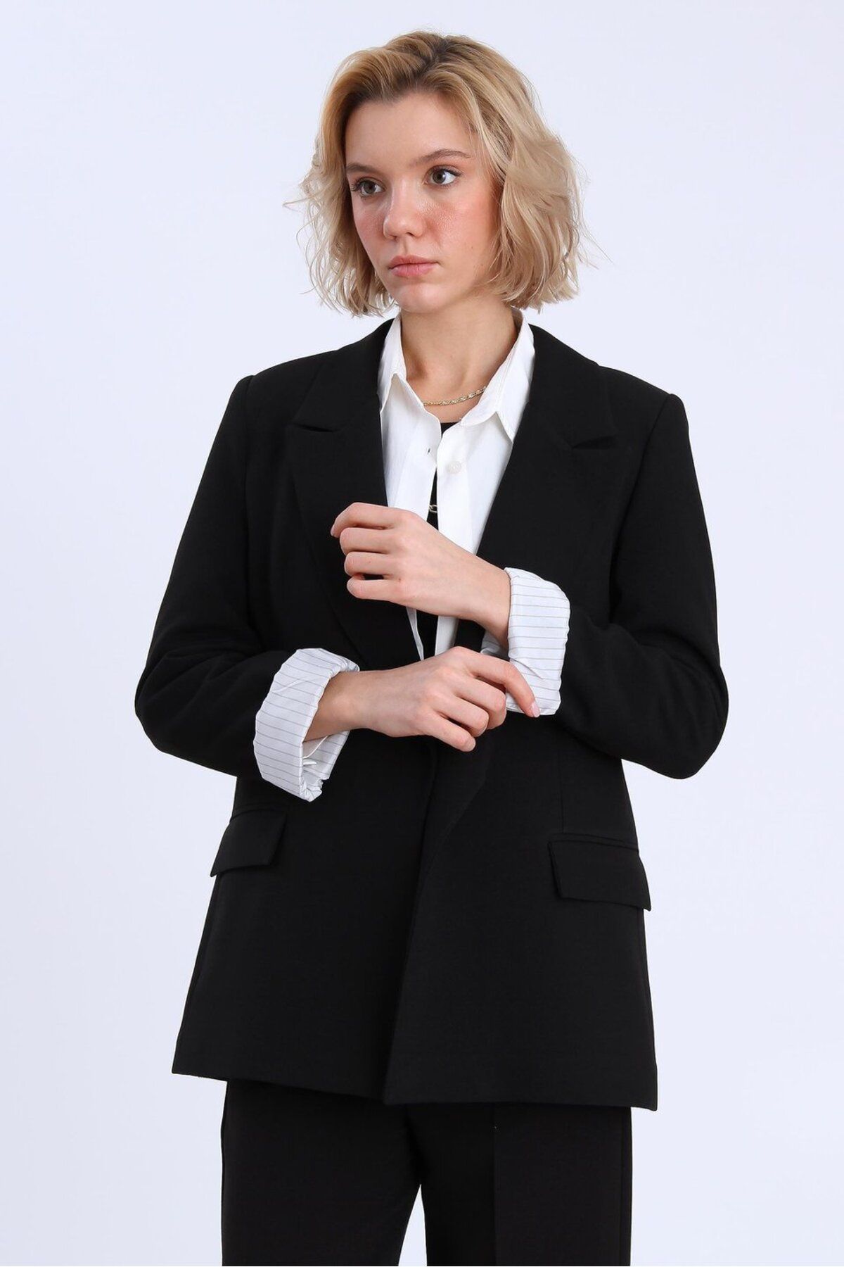 Lavanta Tekstil Astar Detaylı Blazer Ceket Kemerli Pantolon Takım