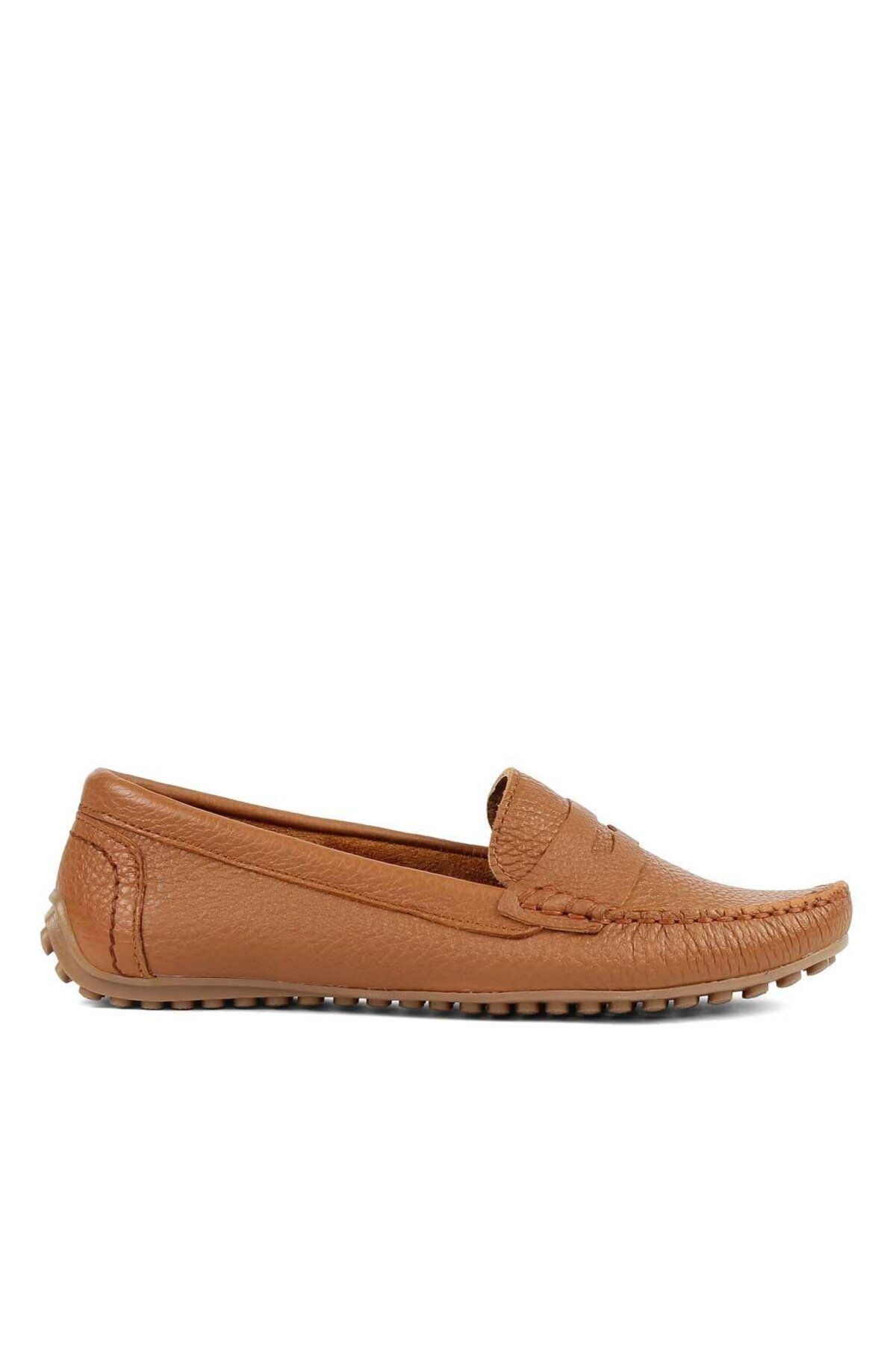 Celal Gültekin Kadın Taba Deri Loafer