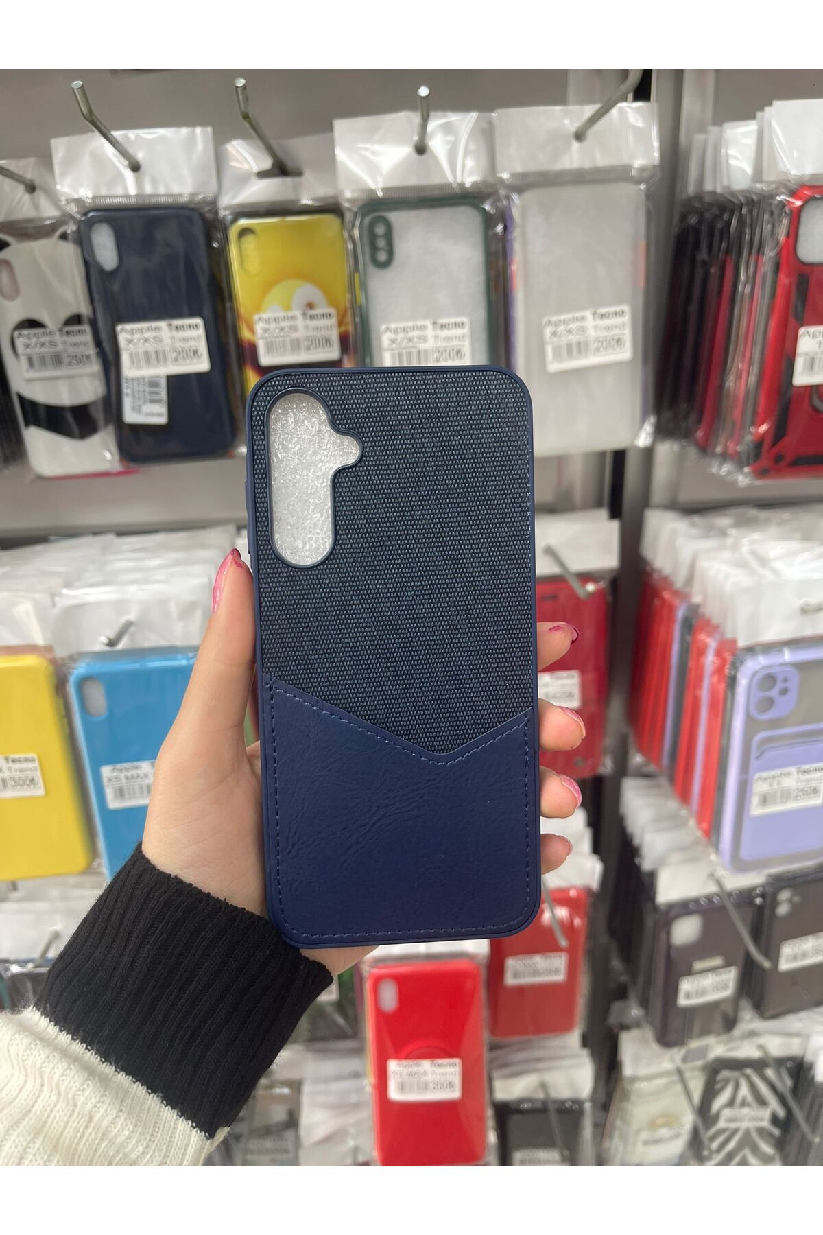 TECNOTREND GALAXY A25 KARTLI DERİ GÖRÜNÜMLÜ SİLİKON KILIF
