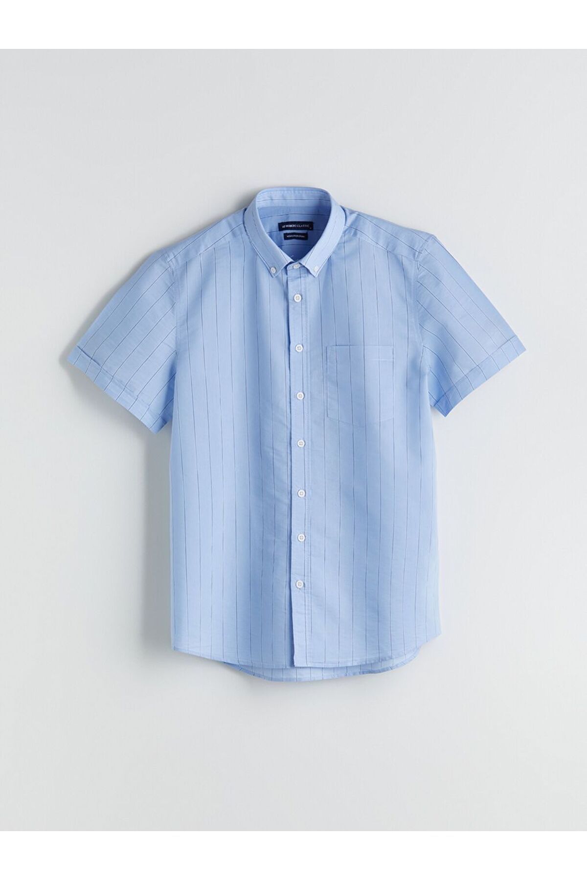 LC Waikiki LCWAIKIKI Classic Regular Fit Kısa Kollu Çizgili Poplin Erkek Gömlek